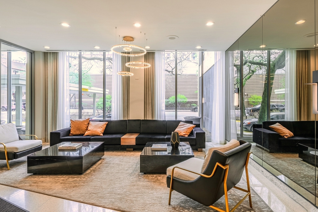 1255 N Sandburg Terrace Unit: 2606E