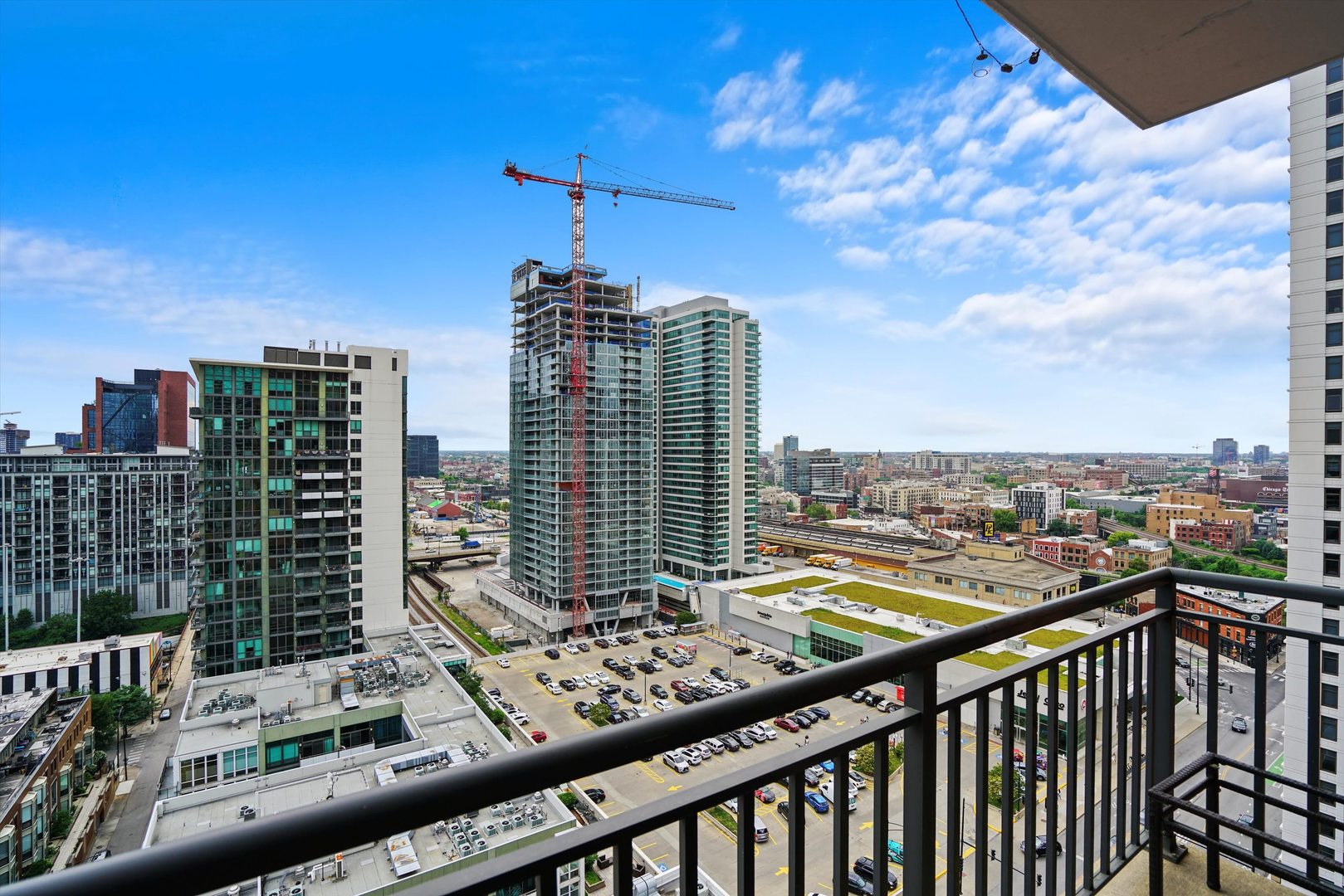 330 N Jefferson Street Unit: 1805