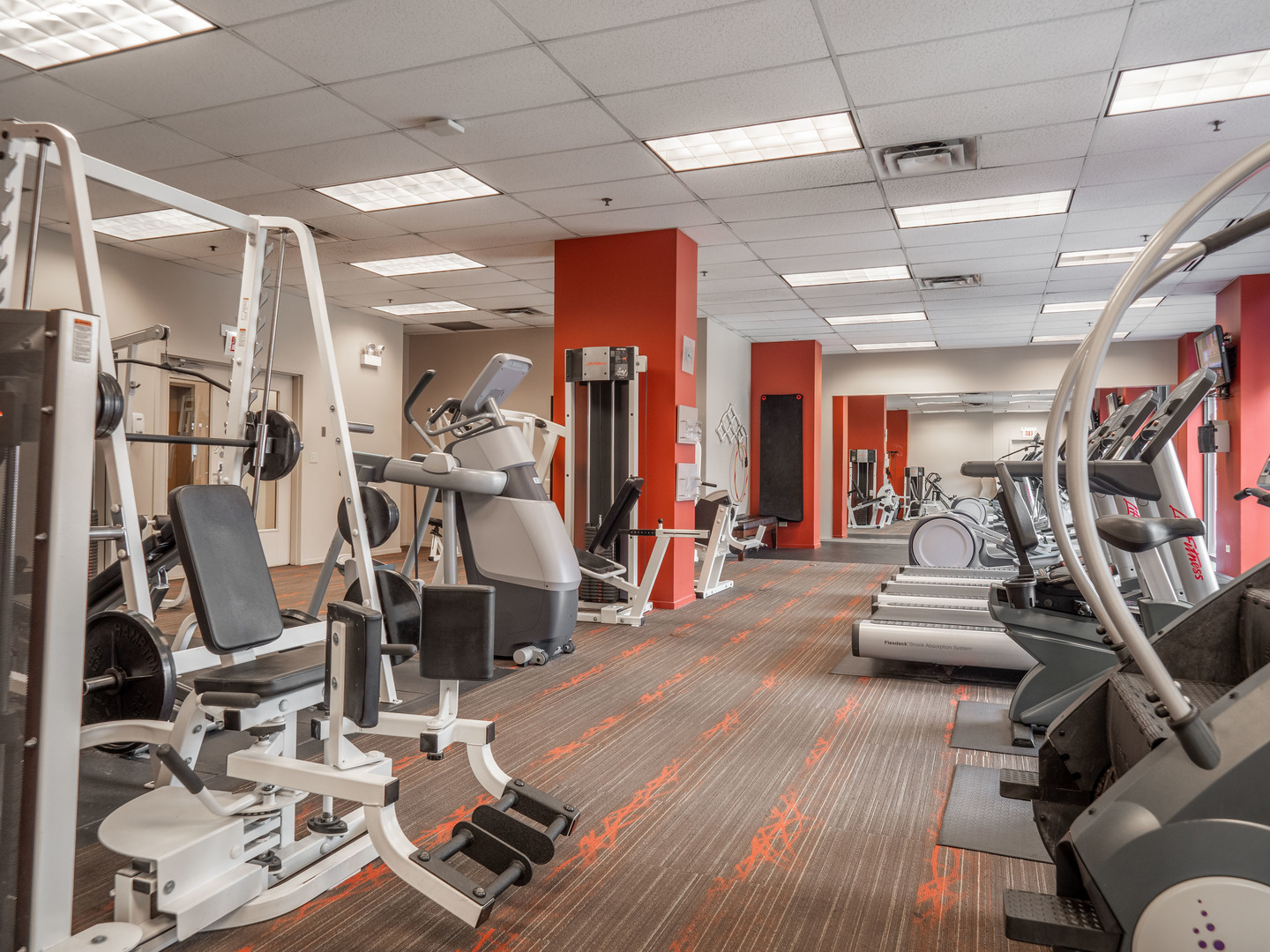 330 N Jefferson Street Unit: 1805