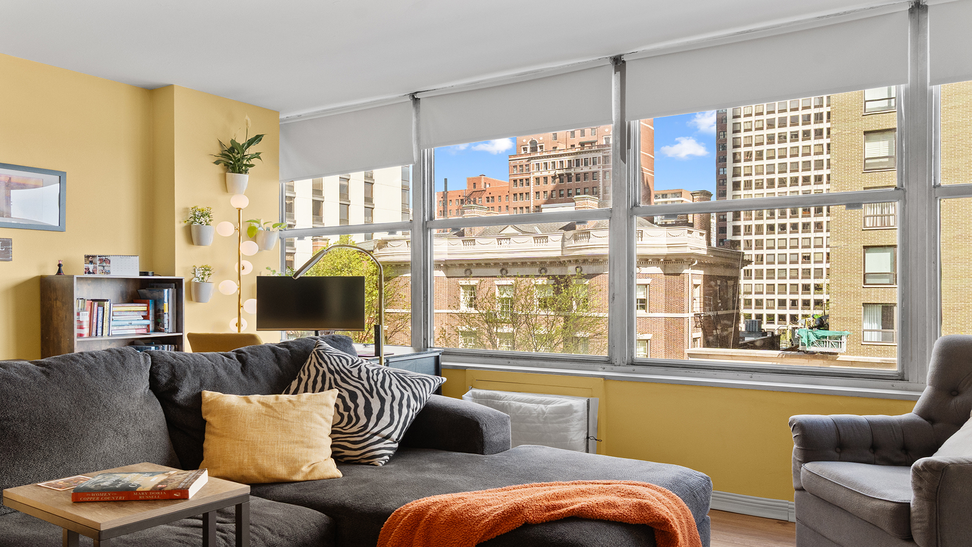 1000 N Lake Shore Drive Unit: 404