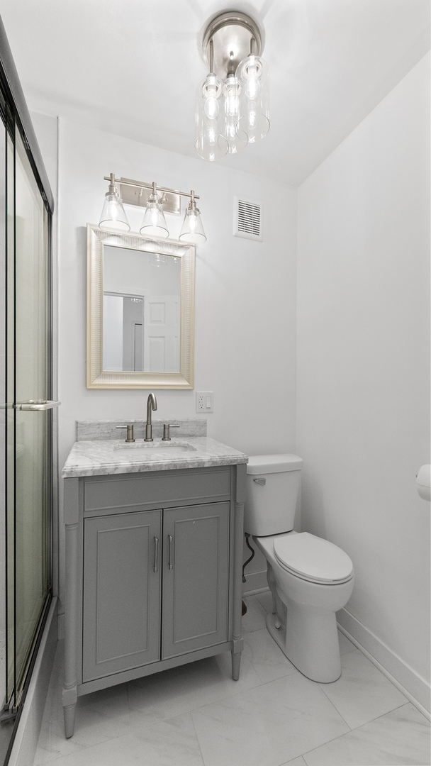 40 E Cedar Street Unit: 18A