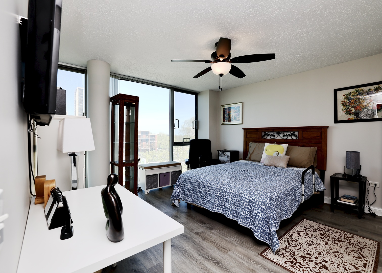 3115 S Michigan Avenue Unit: 504