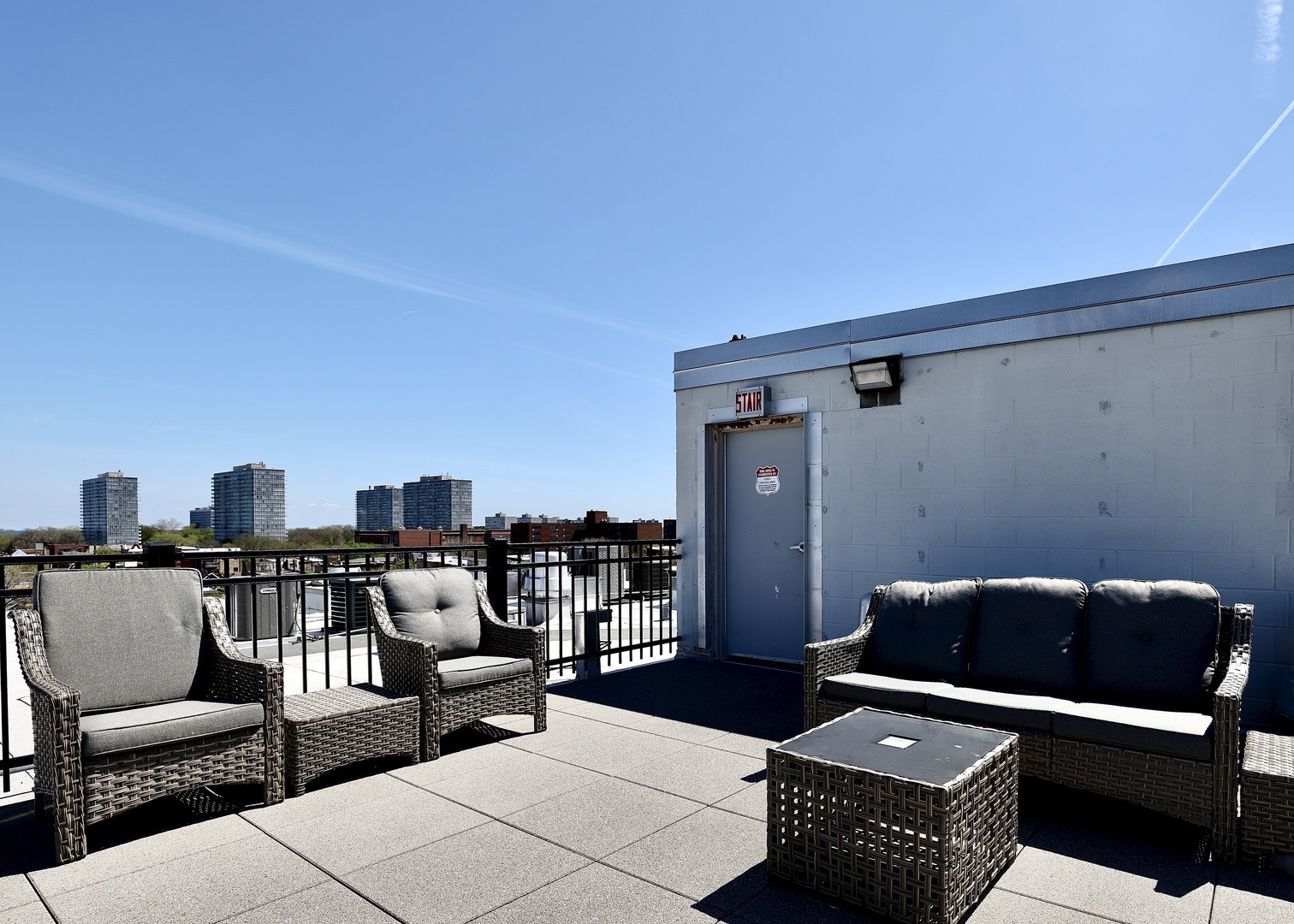 3115 S Michigan Avenue Unit: 504