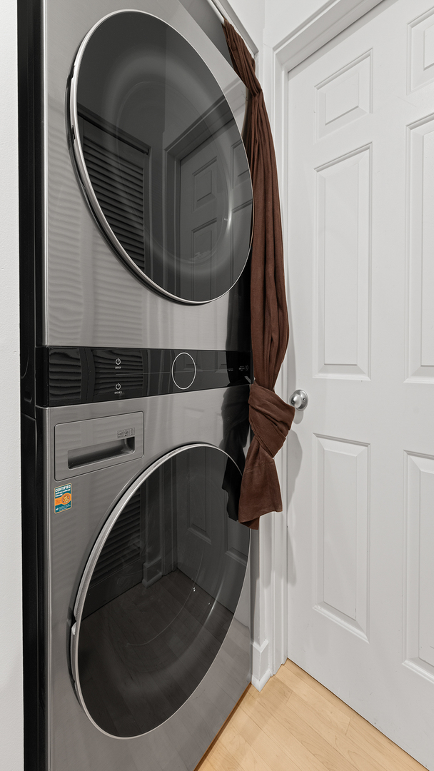 1834 W Rice Street Unit: B