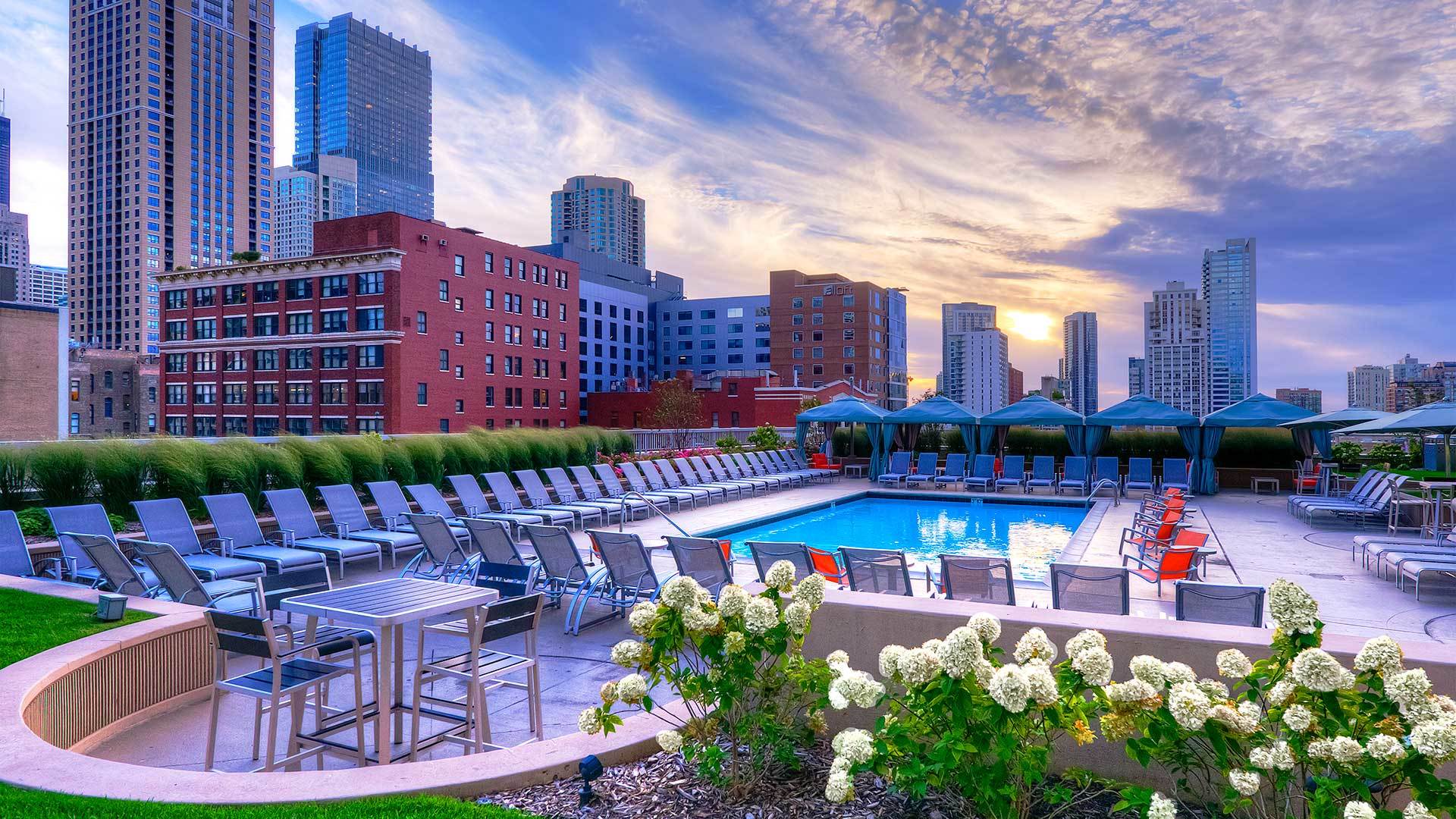 545 N Dearborn Street Unit: 1309