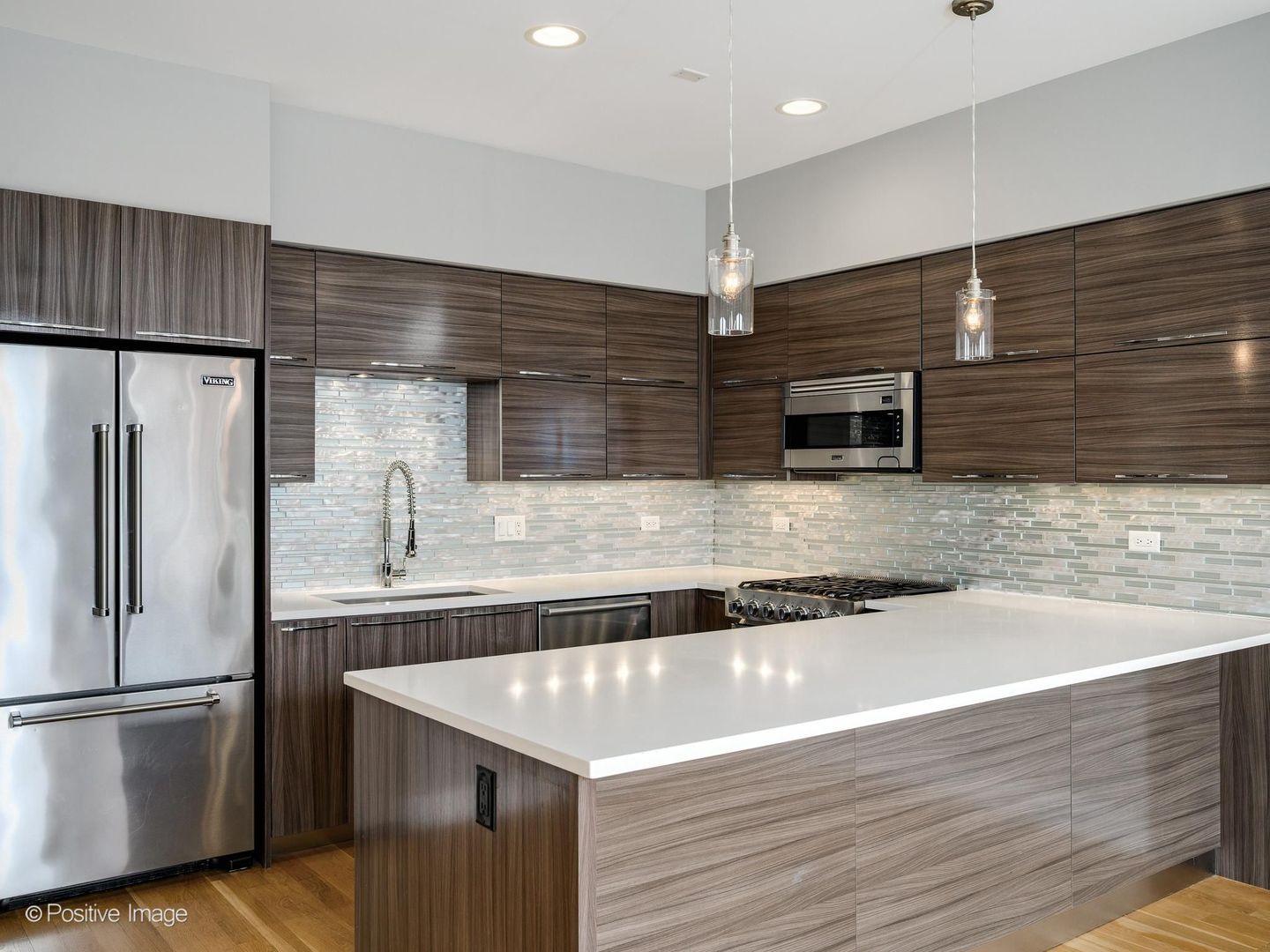 1525 W Fry Street Unit: 3