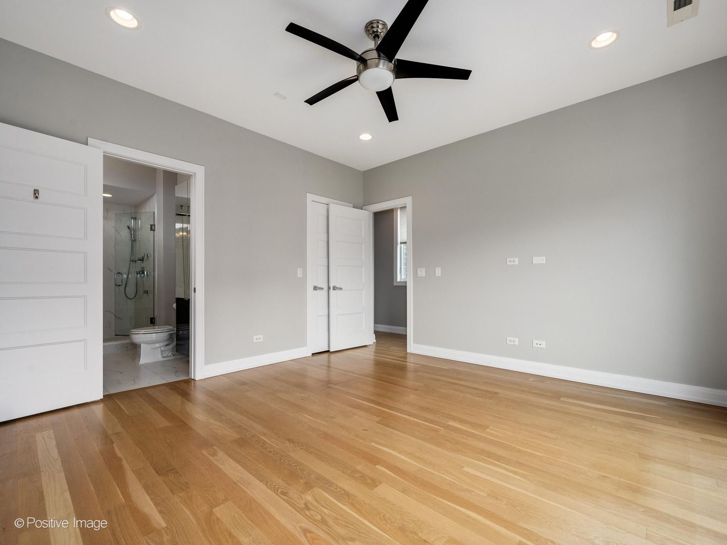 1525 W Fry Street Unit: 3