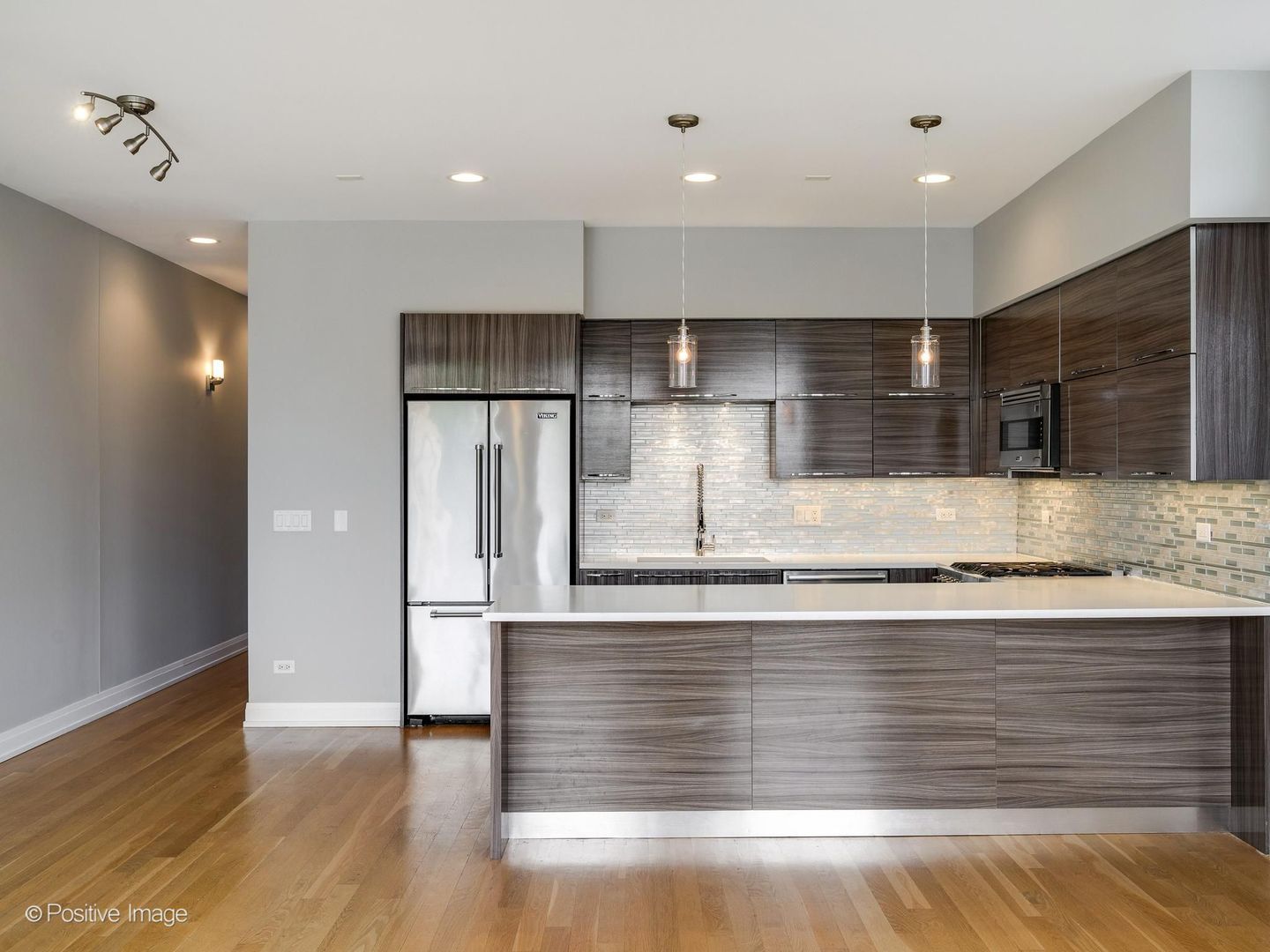 1525 W Fry Street Unit: 3