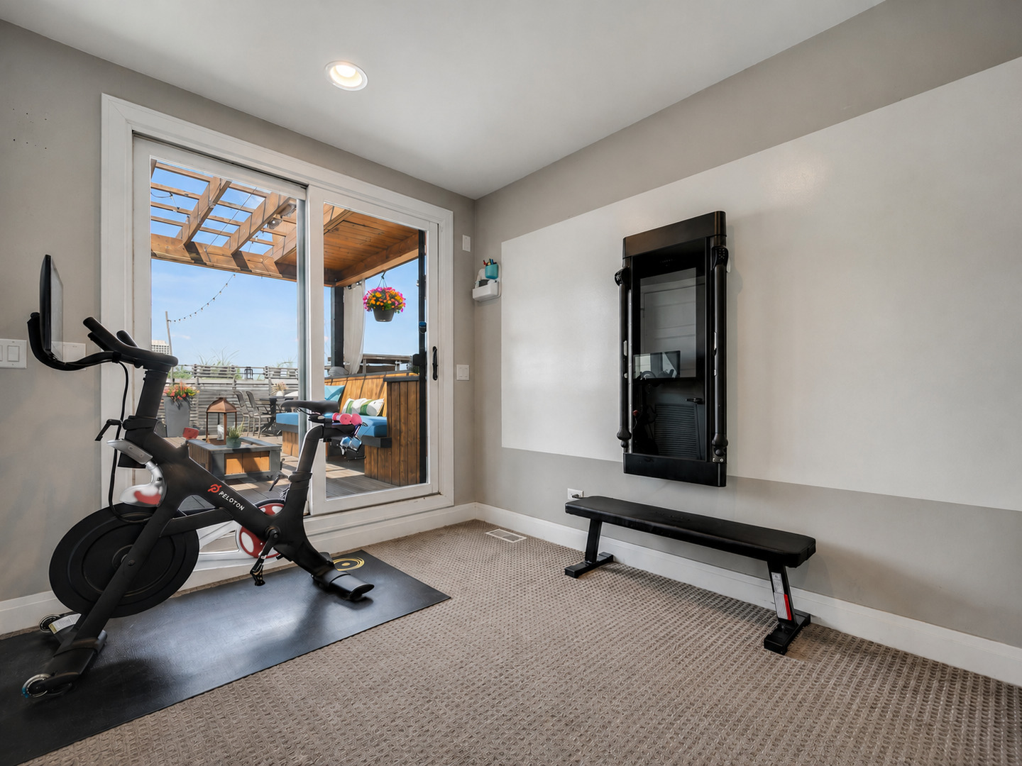 1525 W Fry Street Unit: 3