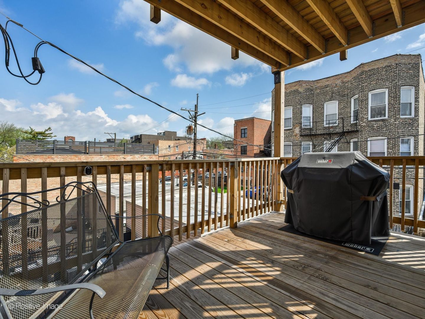 2451 N Janssen Avenue Unit: 3