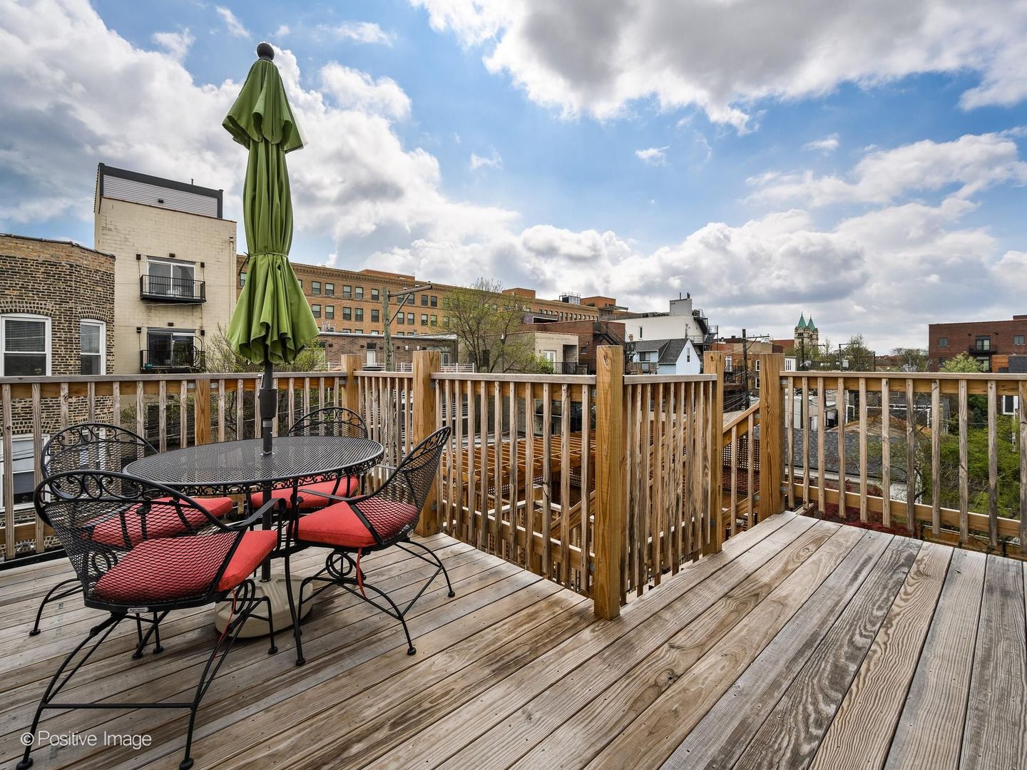 2451 N Janssen Avenue Unit: 3