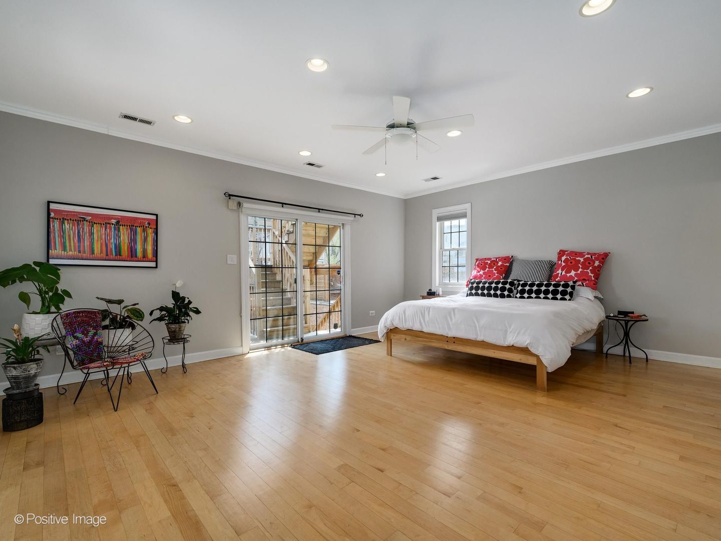 2451 N Janssen Avenue Unit: 3