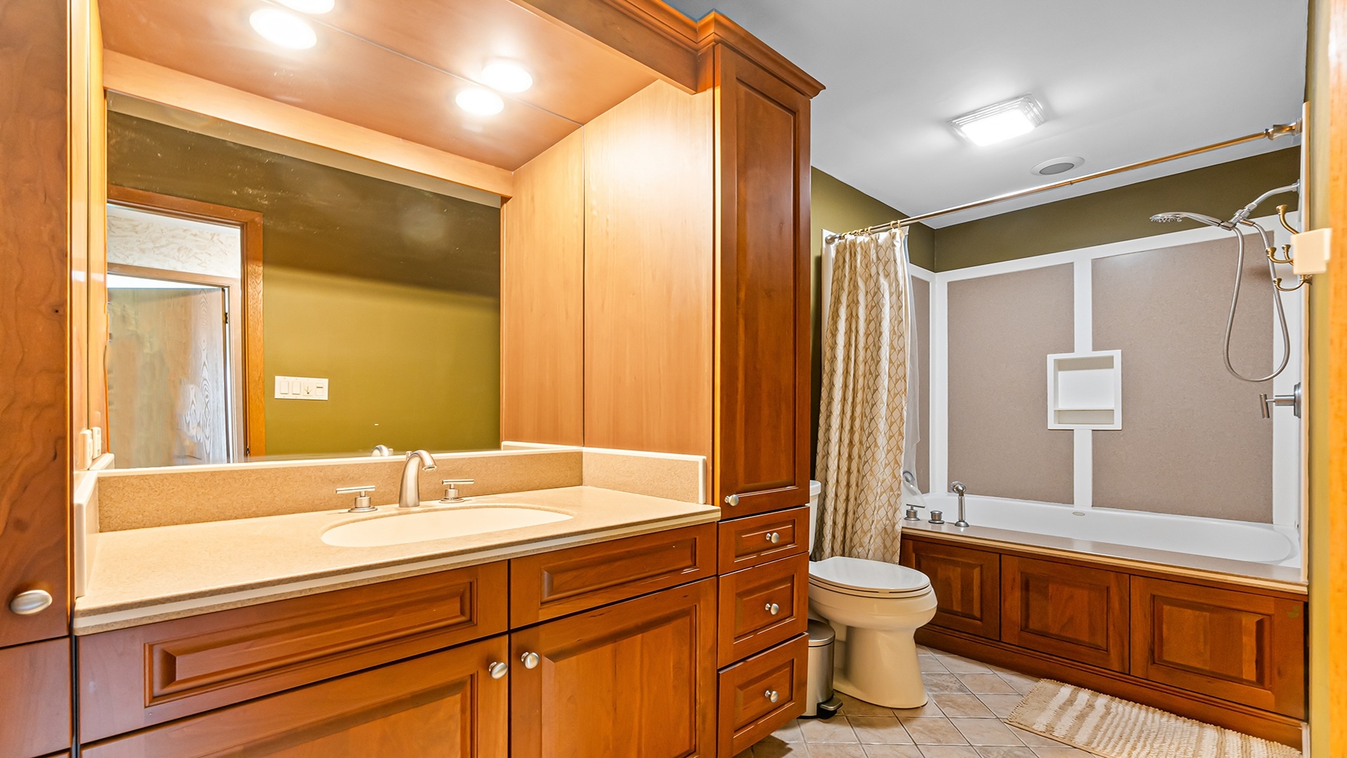 220 Whitewood Drive