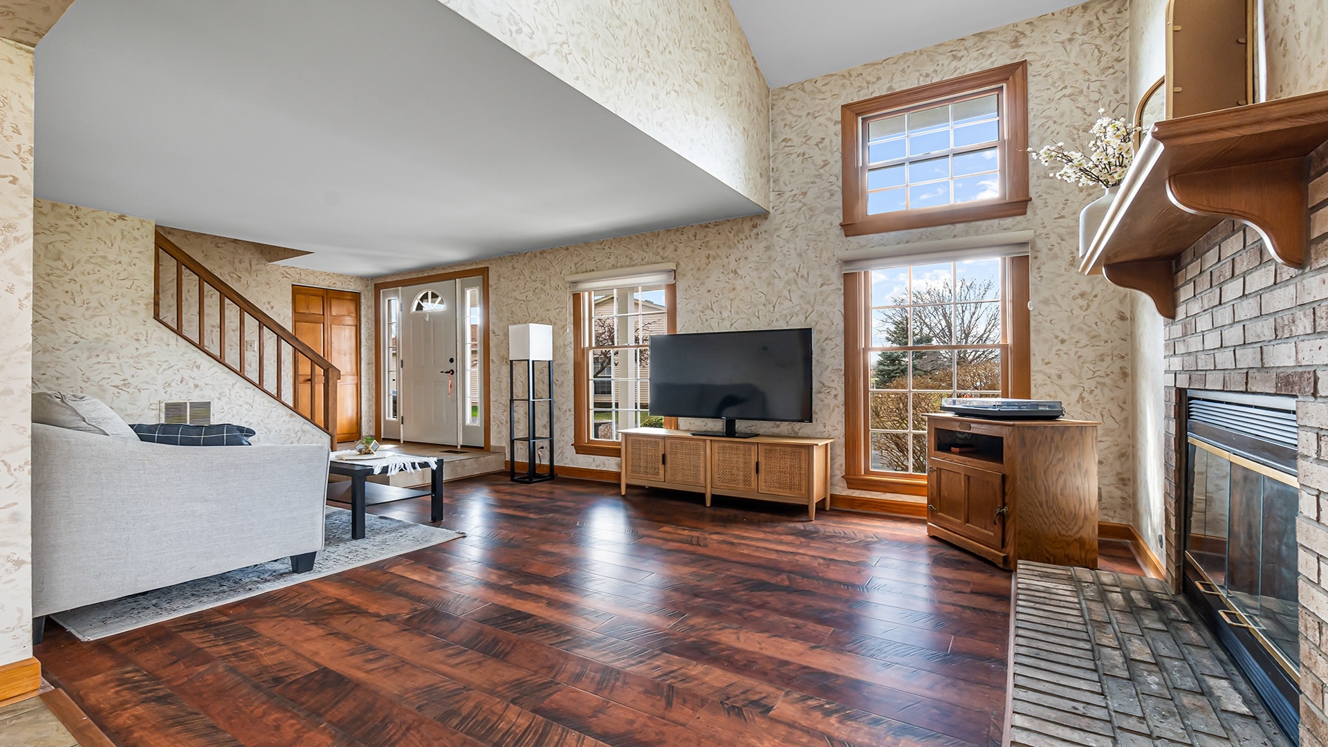 220 Whitewood Drive