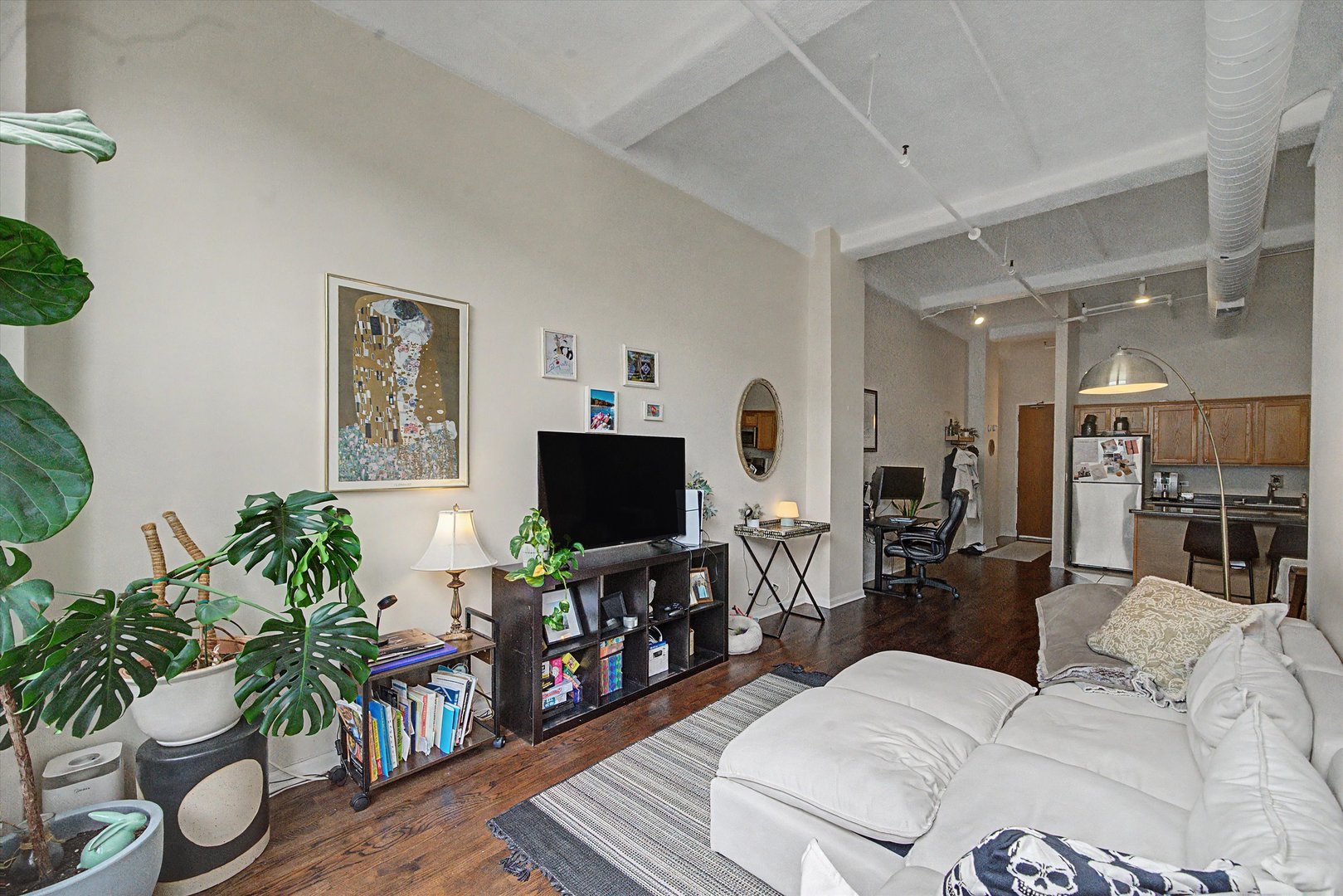 633 S Plymouth Court Unit: 1105