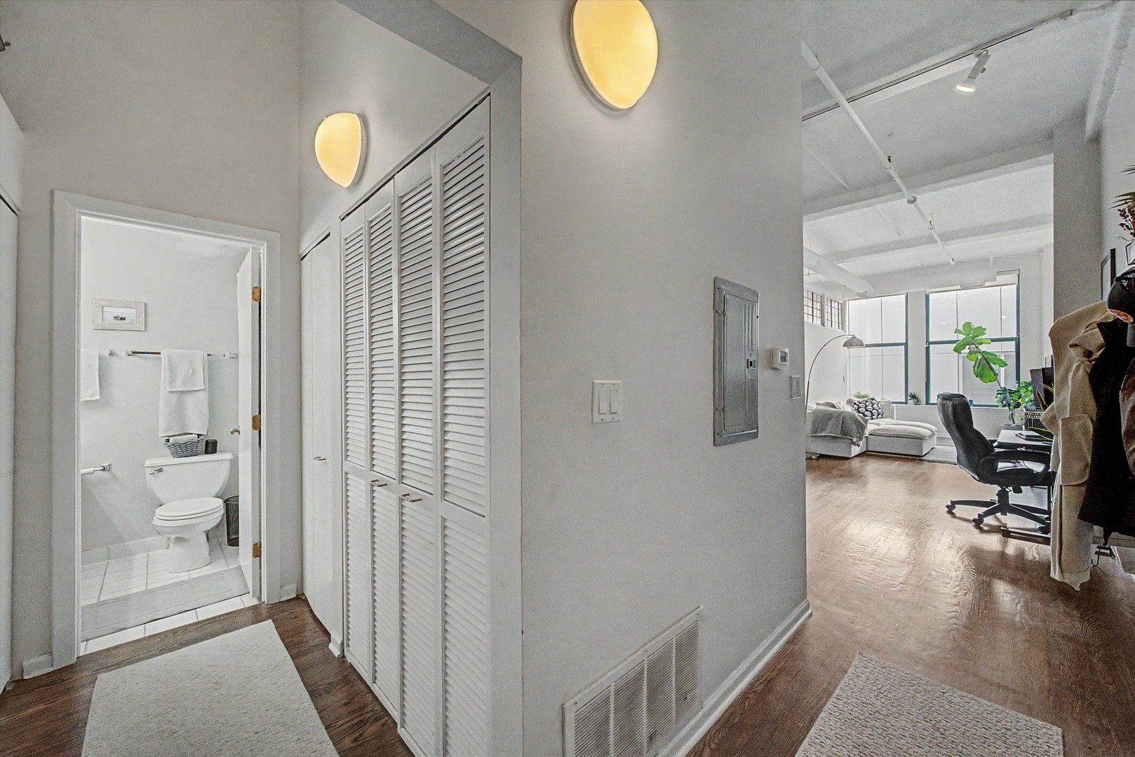 633 S Plymouth Court Unit: 1105