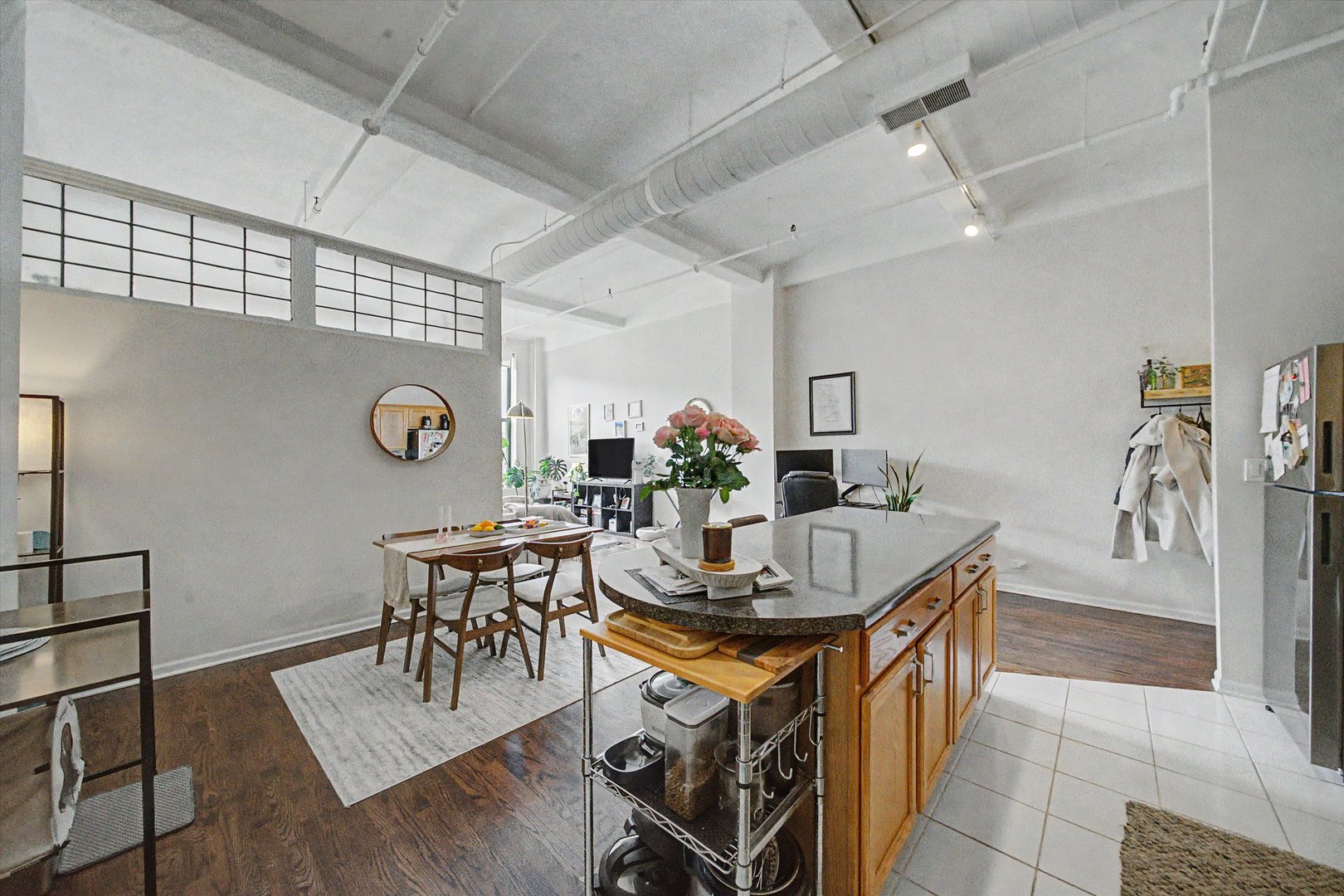 633 S Plymouth Court Unit: 1105