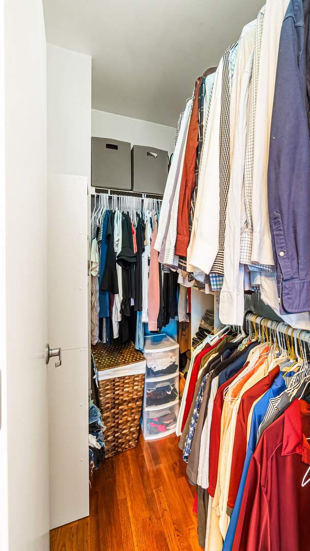 420 W Ontario Street Unit: 301