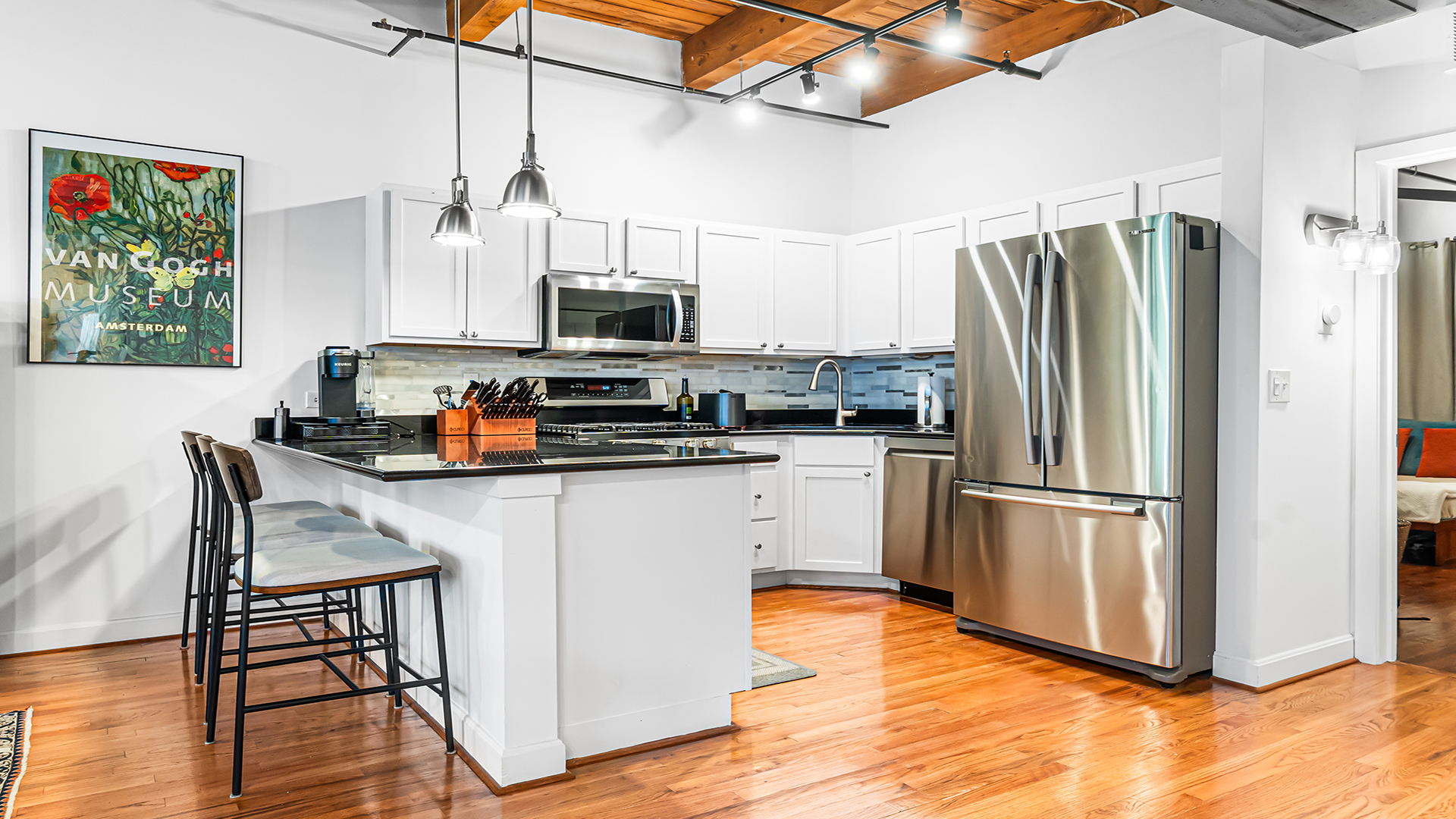 420 W Ontario Street Unit: 301