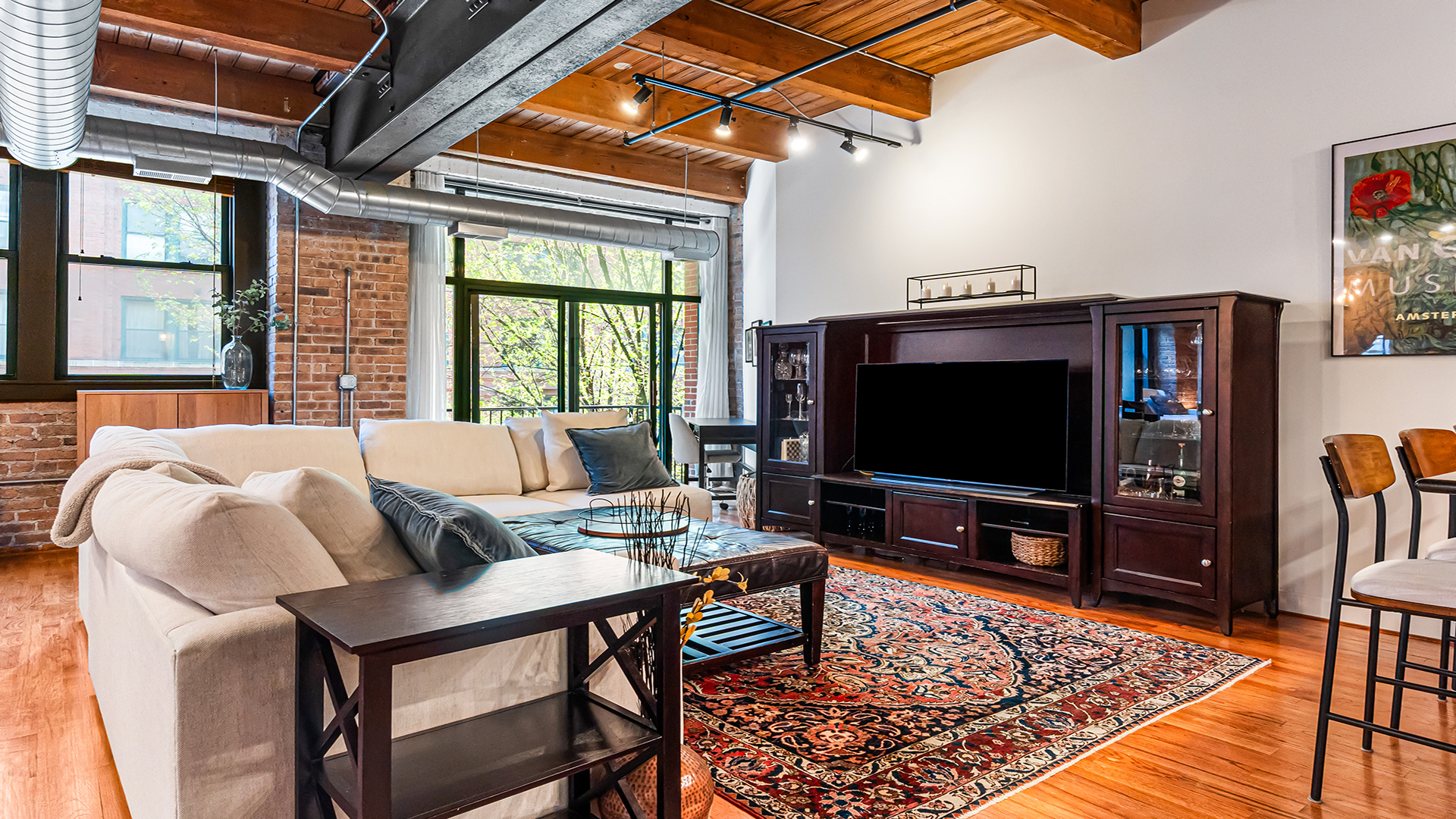 420 W Ontario Street Unit: 301