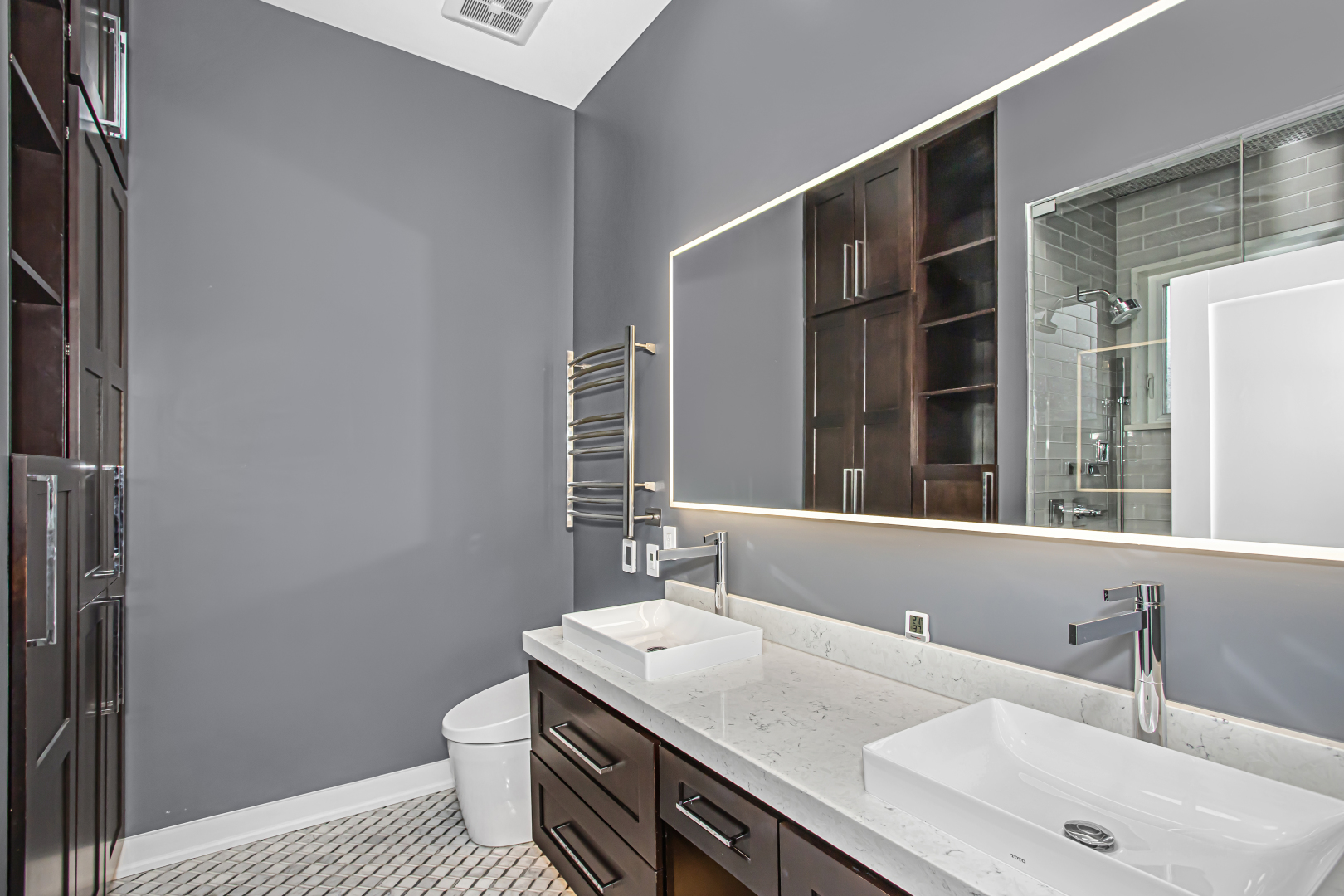 948 W Madison Street Unit: 2NW