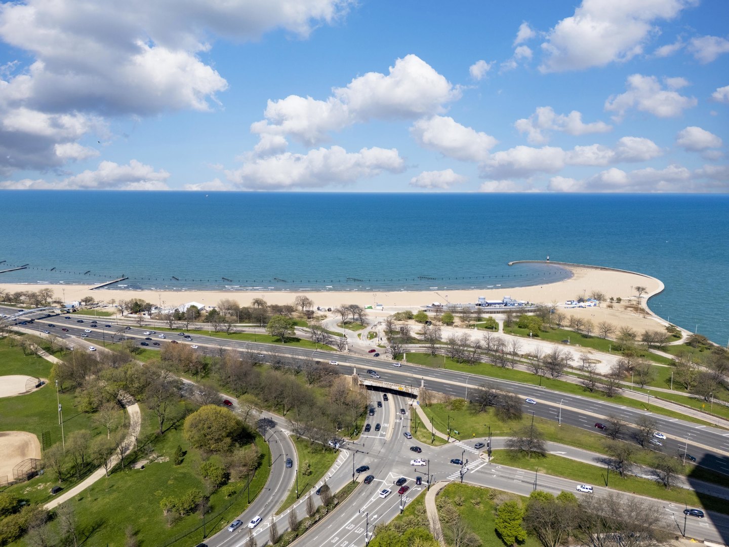 1516 N State Parkway Unit: 16D