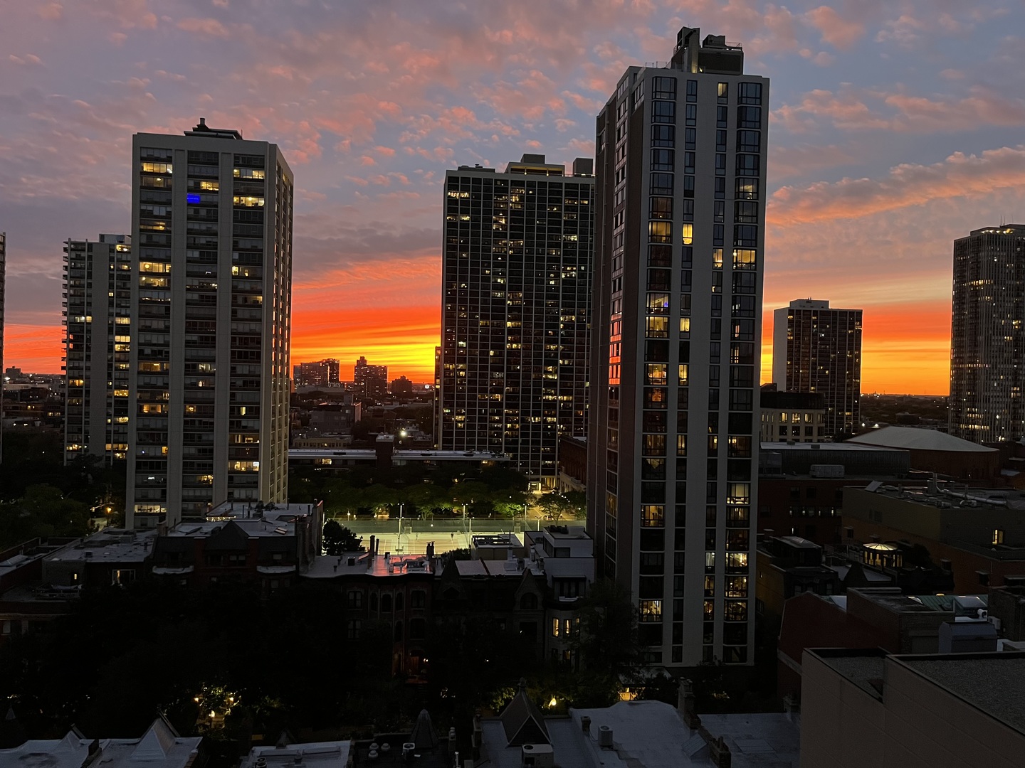 1516 N State Parkway Unit: 16D