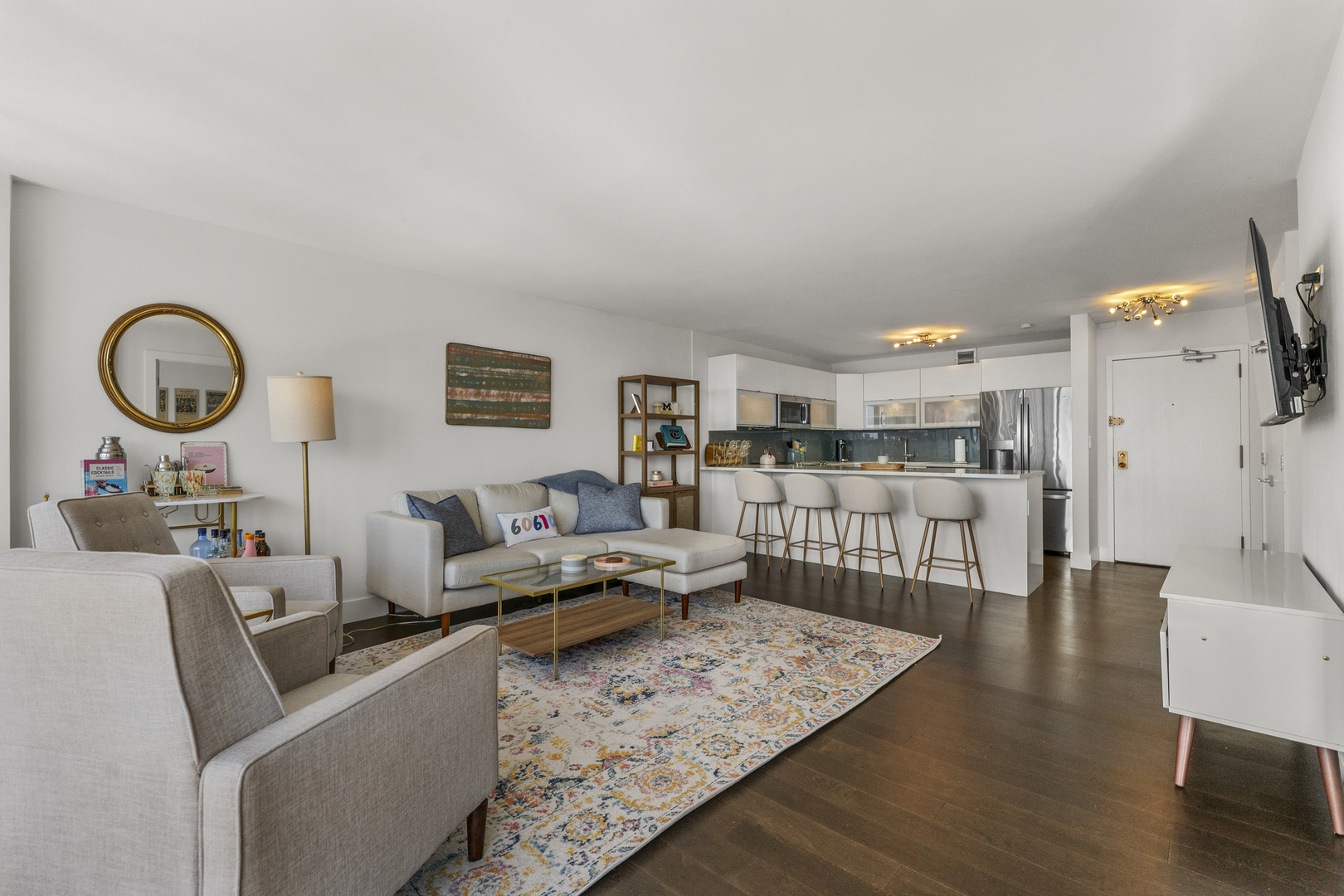 1516 N State Parkway Unit: 16D