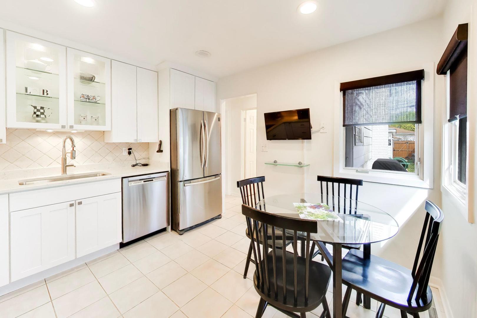 7645 Kilbourn Avenue