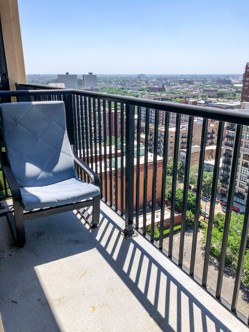 1464 S Michigan Avenue Unit: 1807