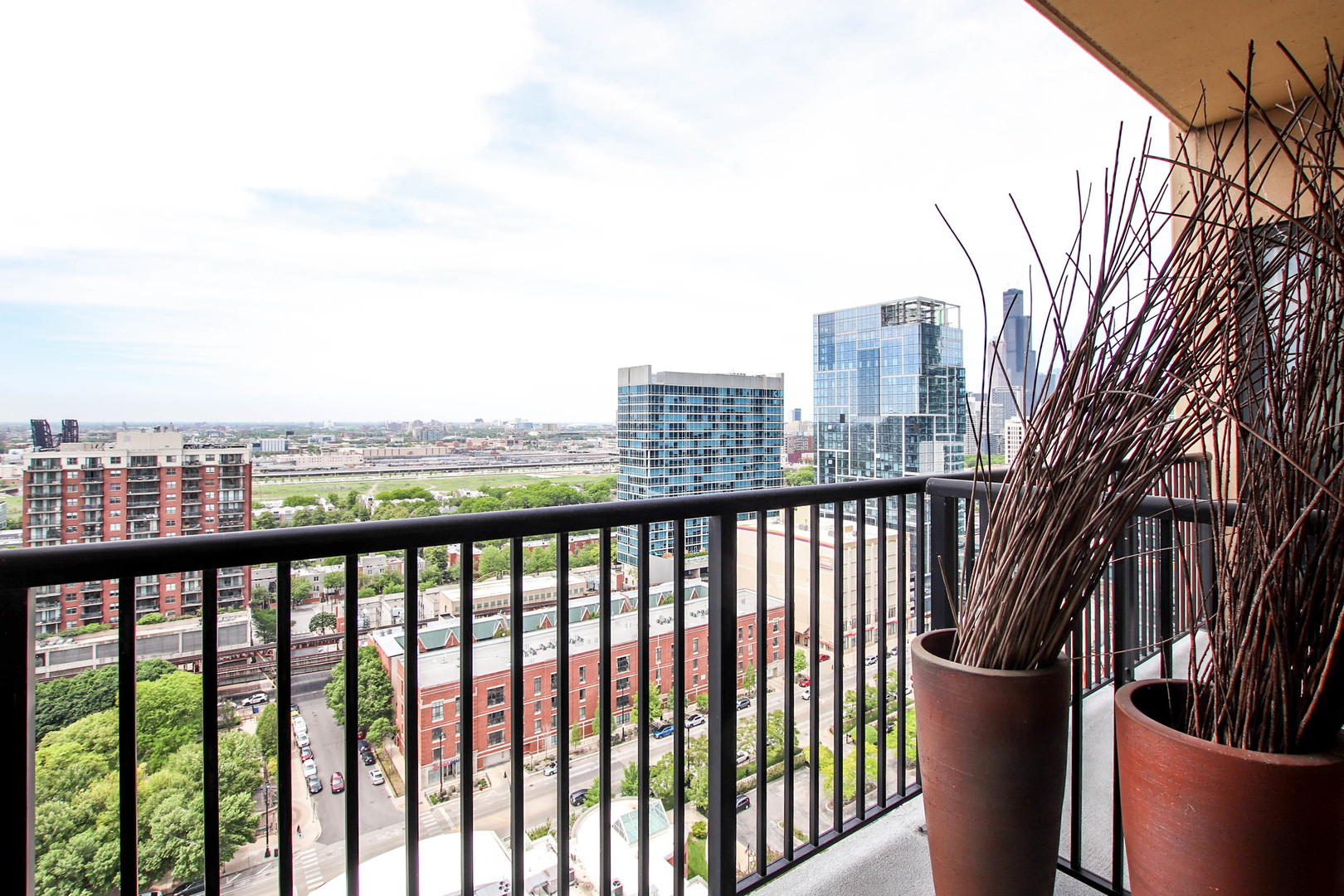 1464 S Michigan Avenue Unit: 1807