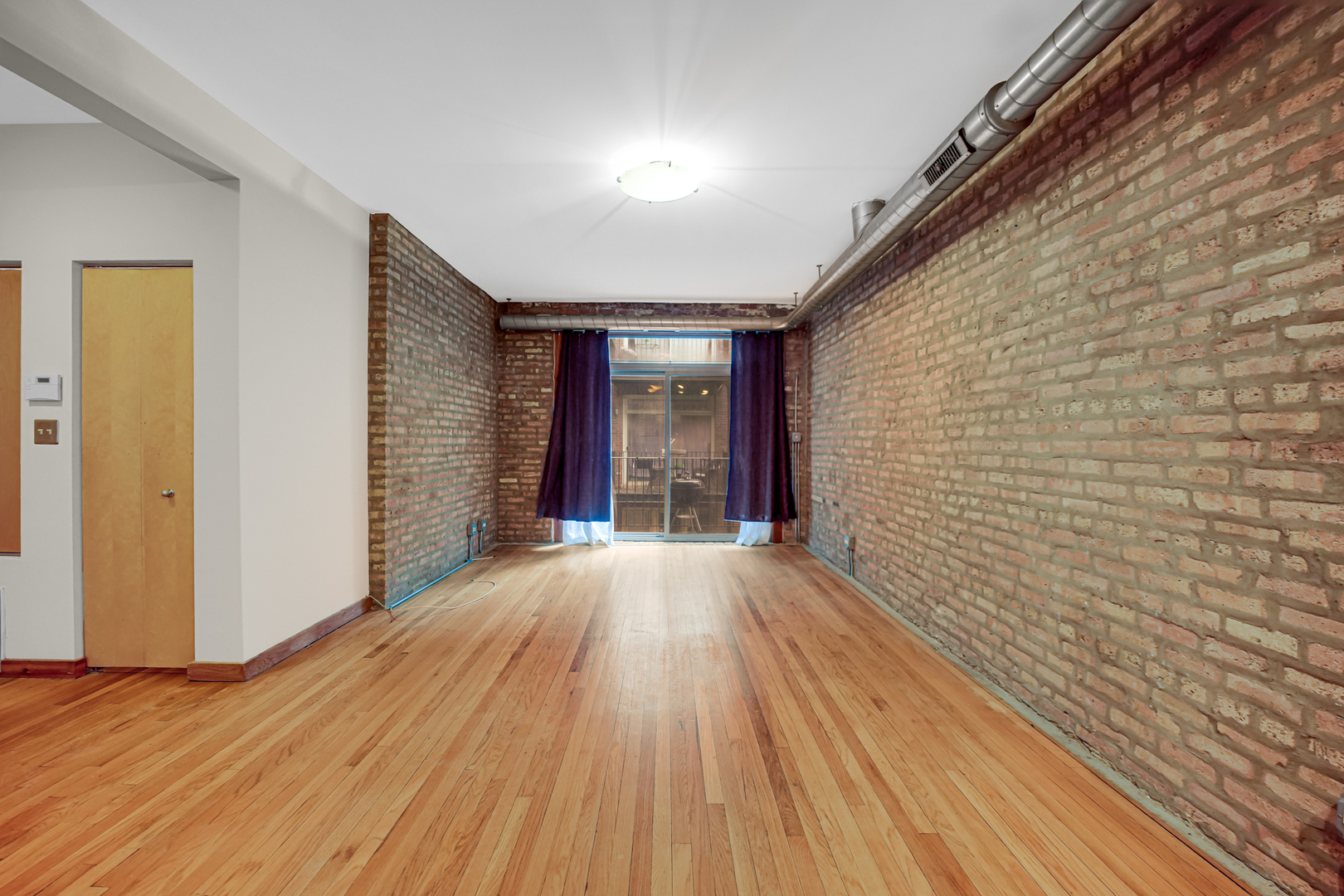 1659 W PRATT Boulevard Unit: 2B