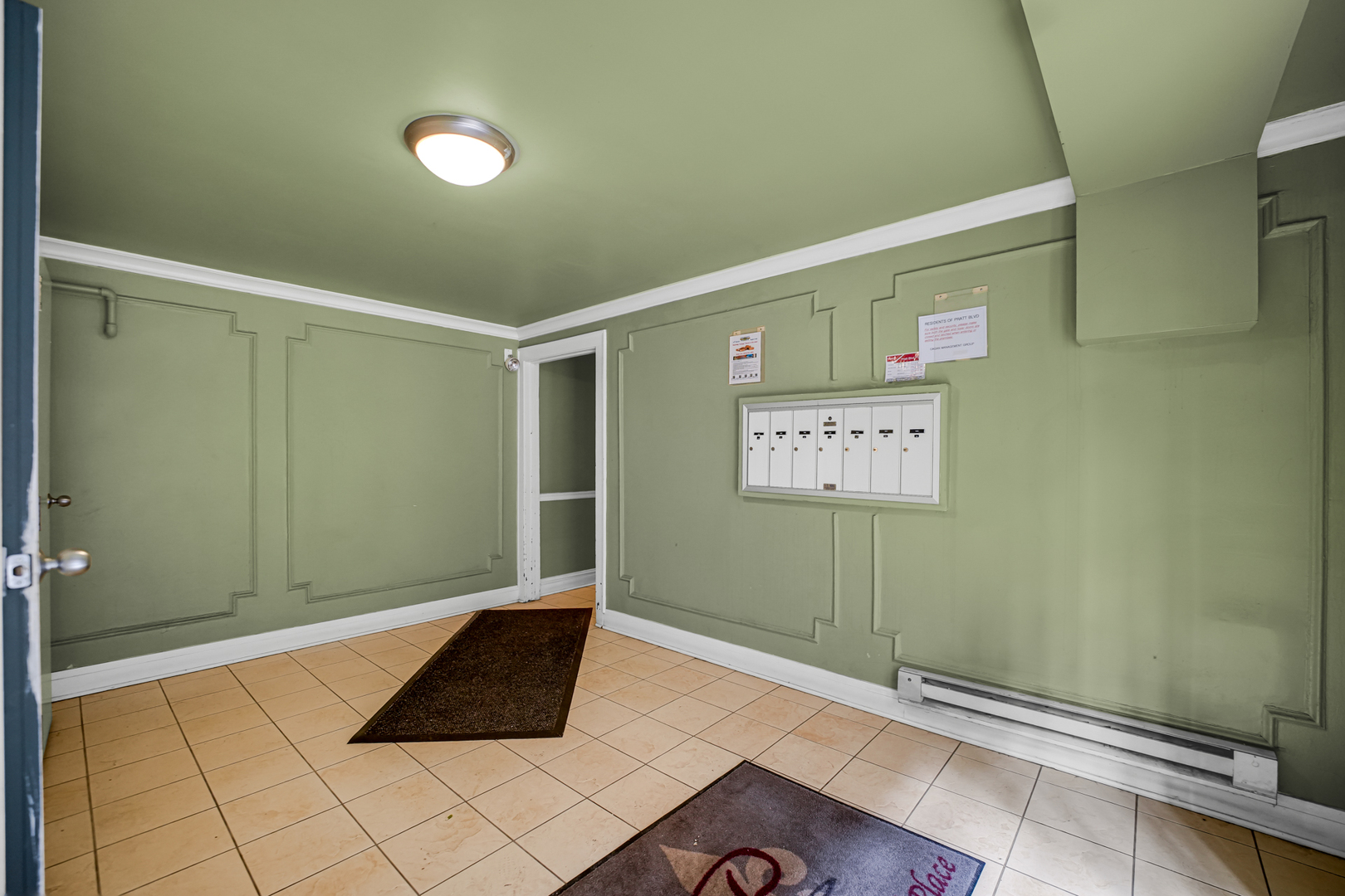 1659 W PRATT Boulevard Unit: 2B