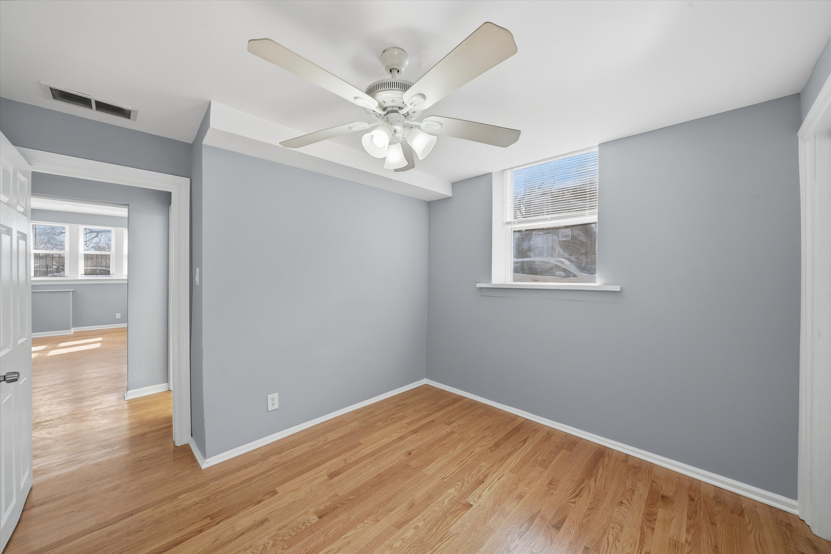 3100 W Argyle Street Unit: G