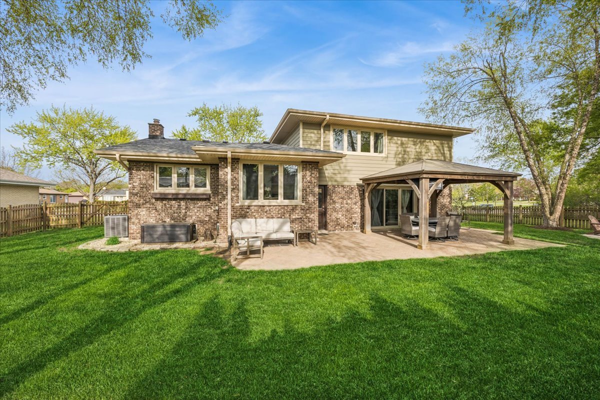 534 Summit Drive