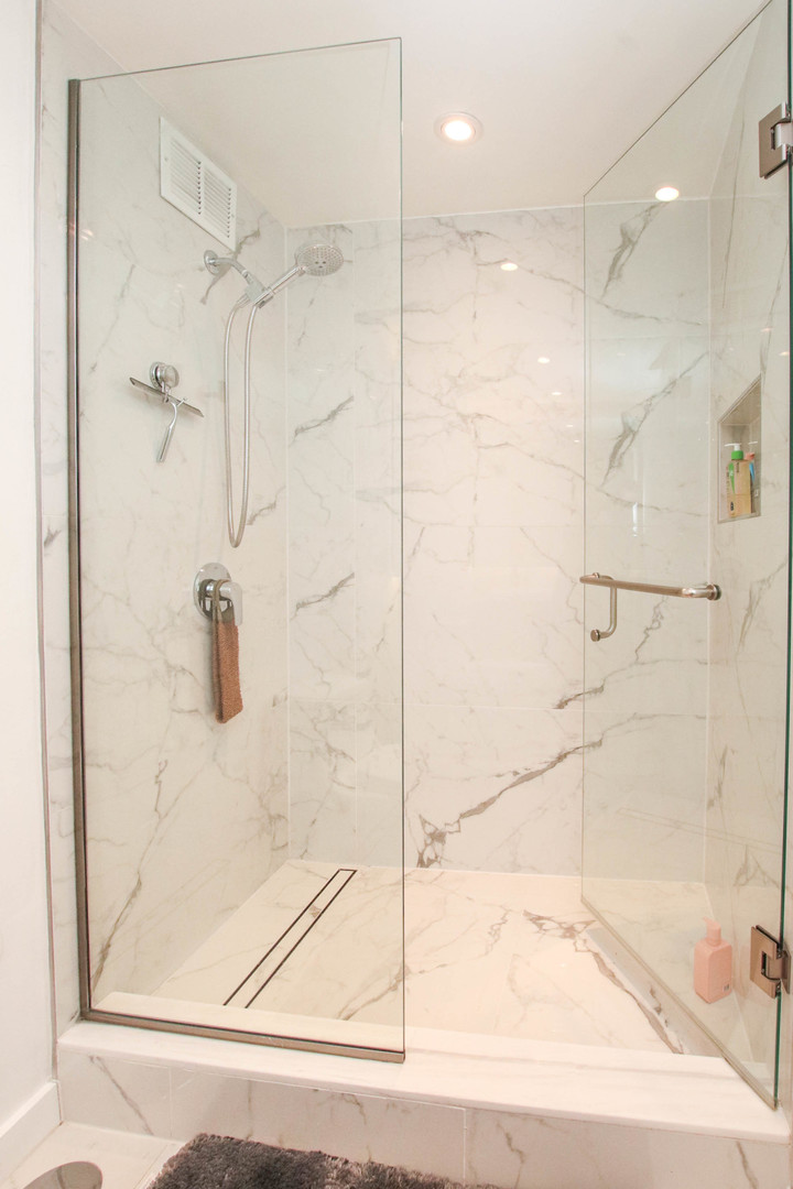 3100 N Lake Shore Drive Unit: 1404