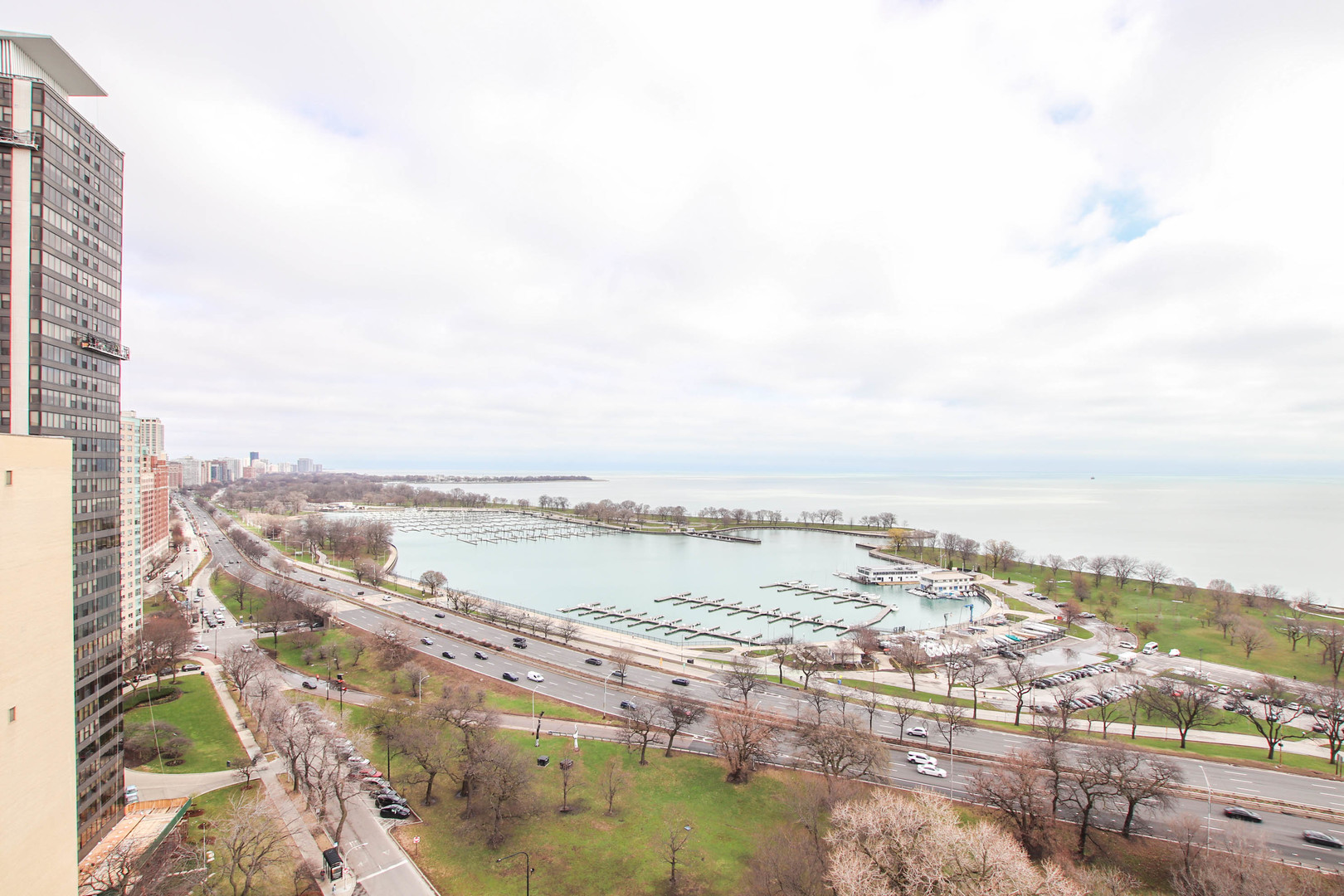 3100 N Lake Shore Drive Unit: 1404