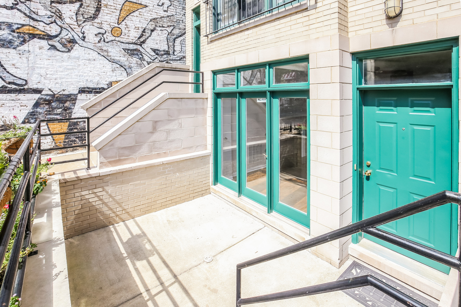 952 W Barry Avenue Unit: G