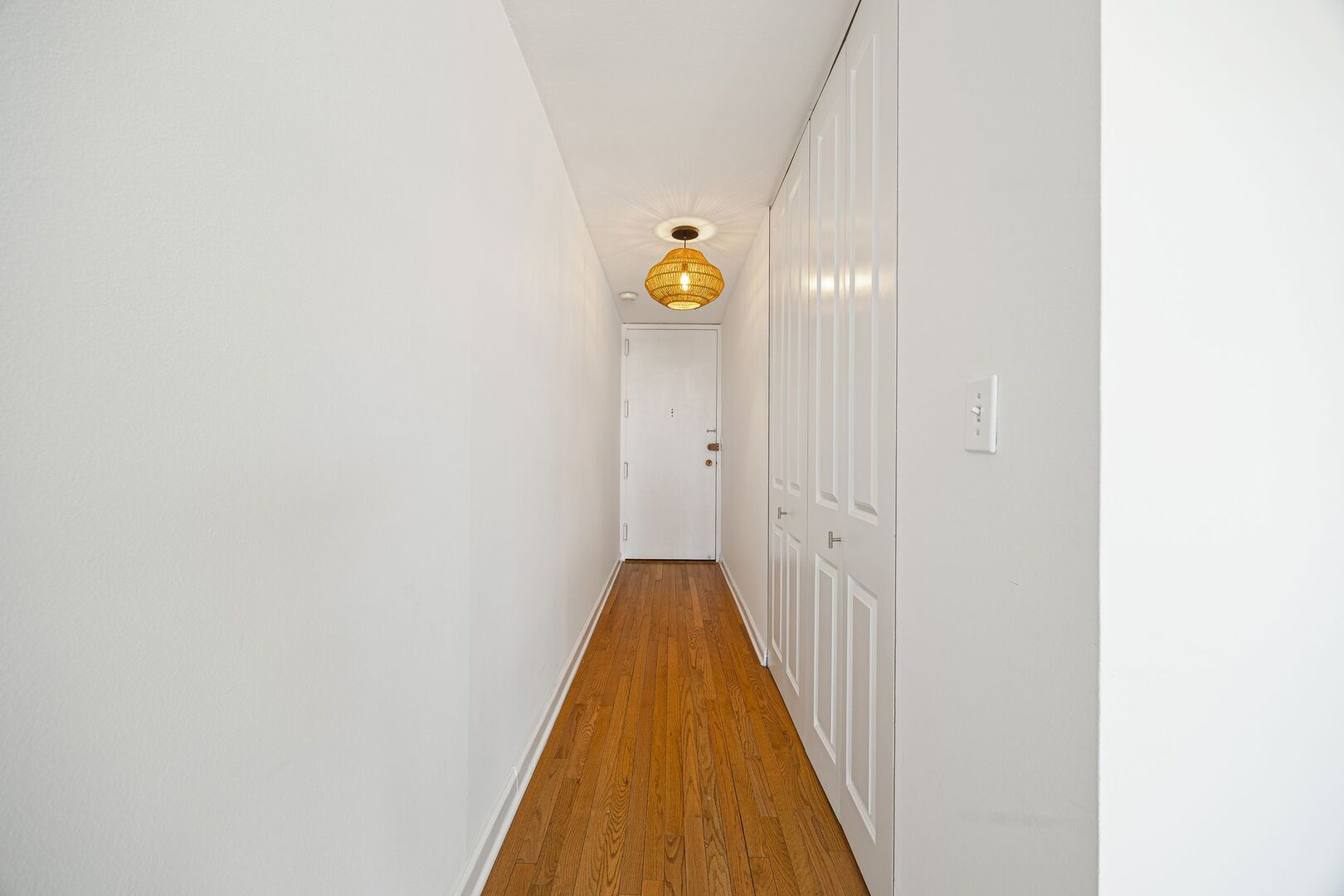 1636 N WELLS Street Unit: 607