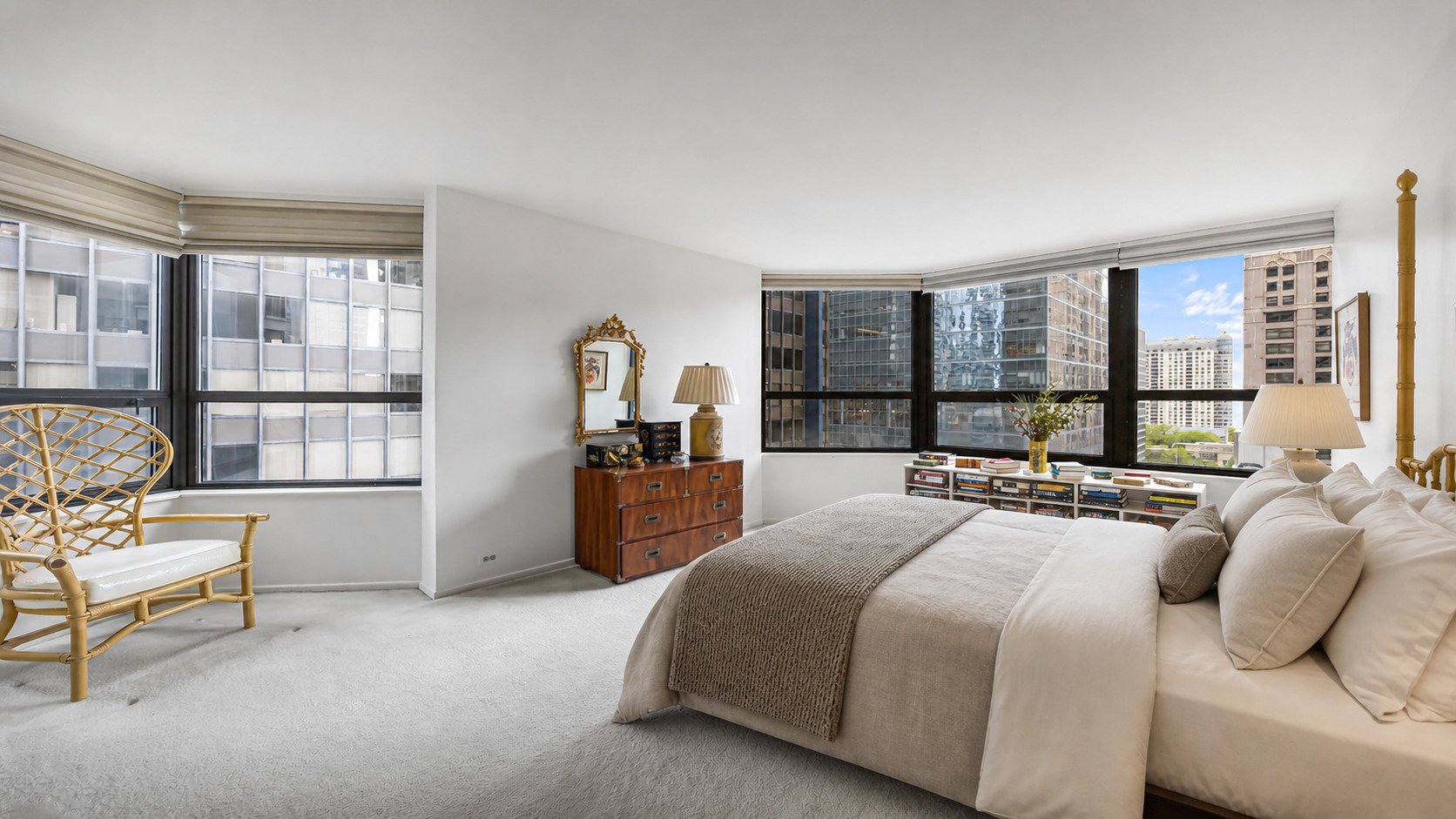 400 E Ohio Street Unit: 1501