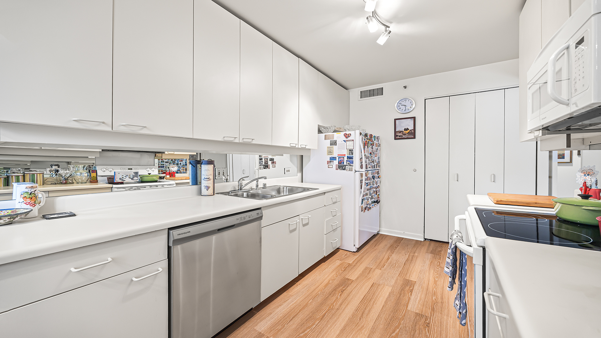 400 E Ohio Street Unit: 1501