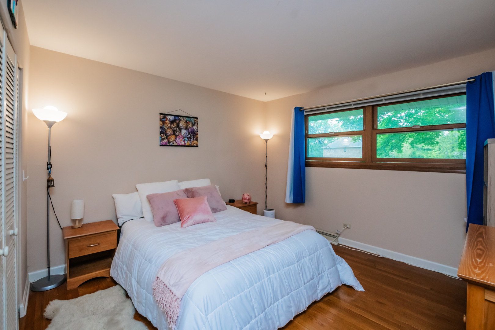 9S771 Brookbank Road