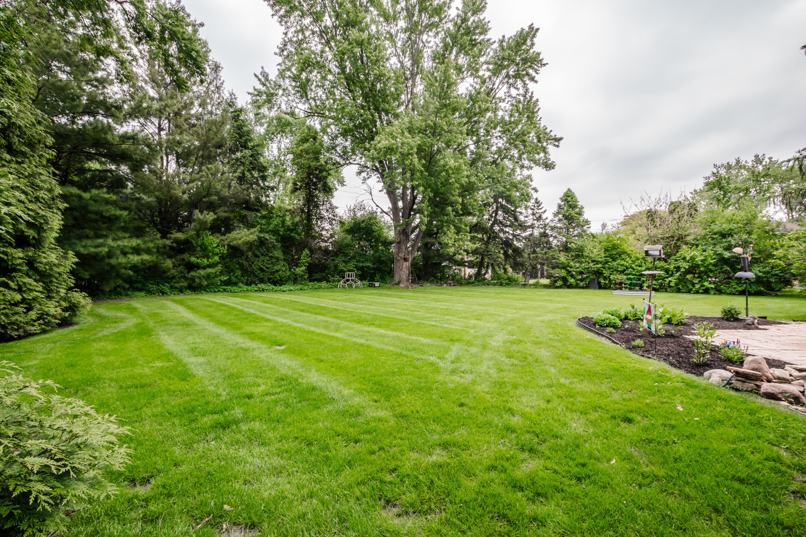 9S771 Brookbank Road