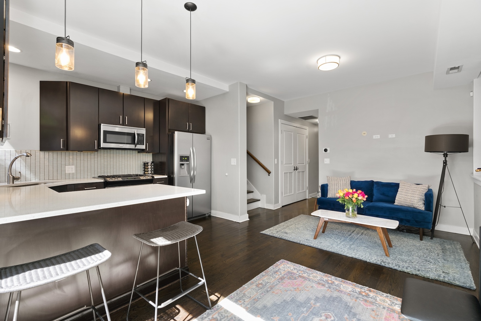 1525 N Claremont Avenue Unit: 1A