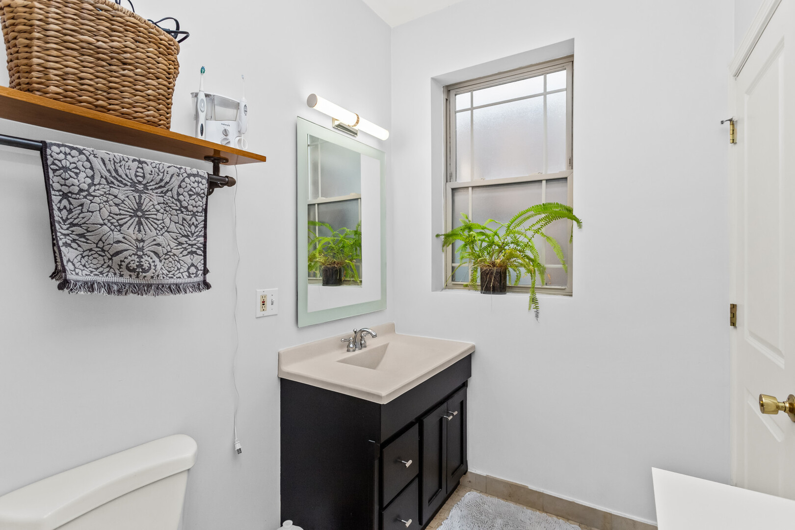 4944 N SPAULDING Avenue Unit: 3N