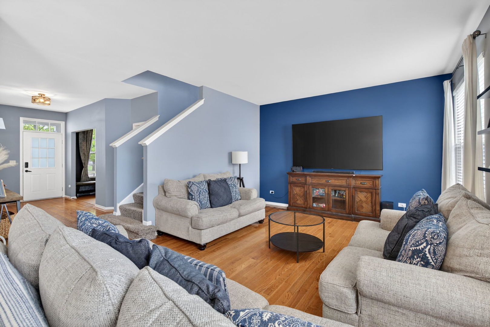 1501 Roth Drive
