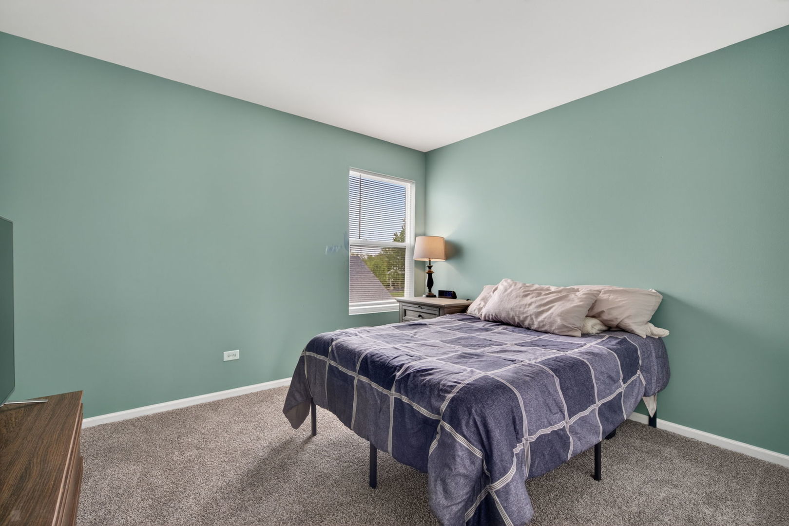 1501 Roth Drive