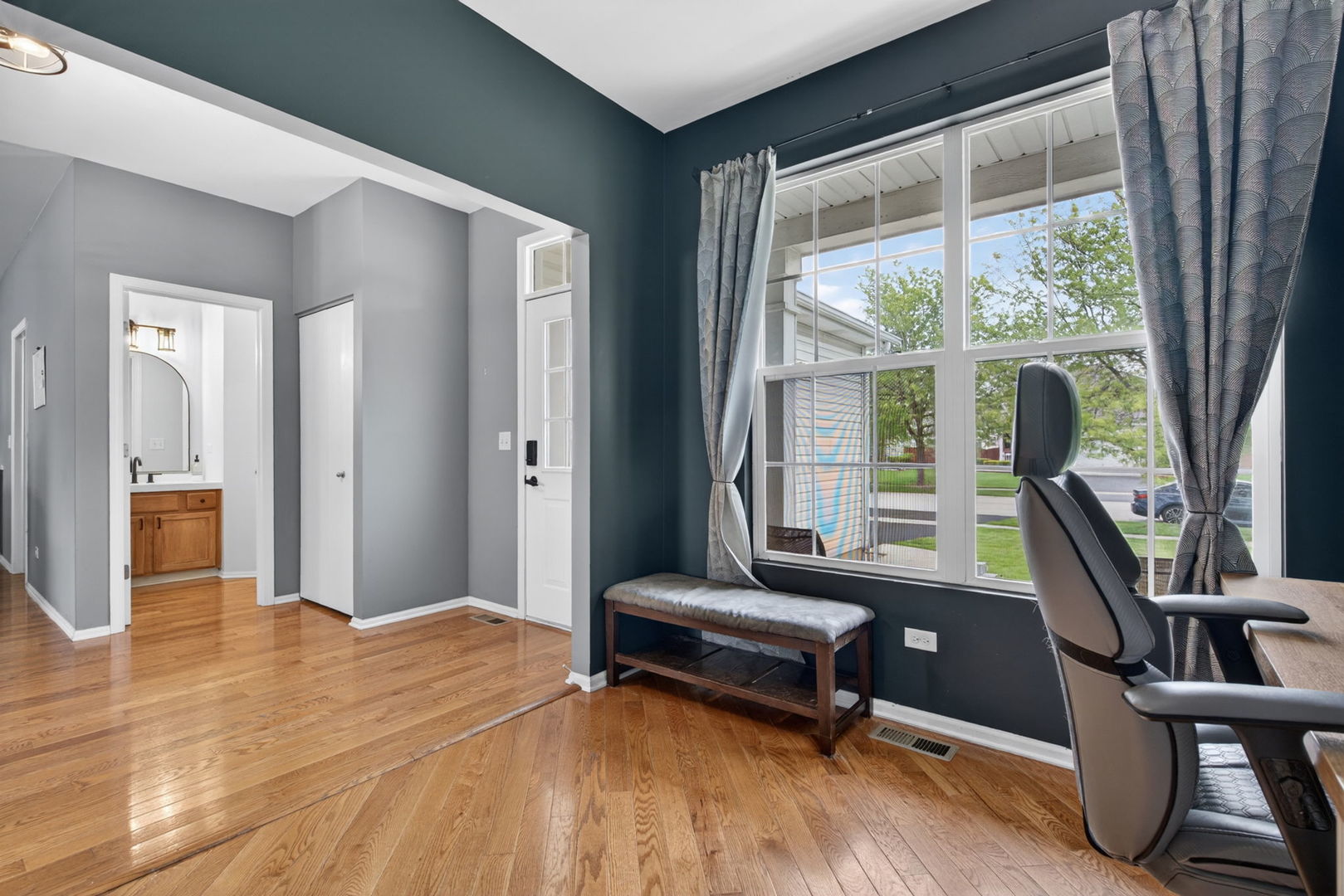 1501 Roth Drive
