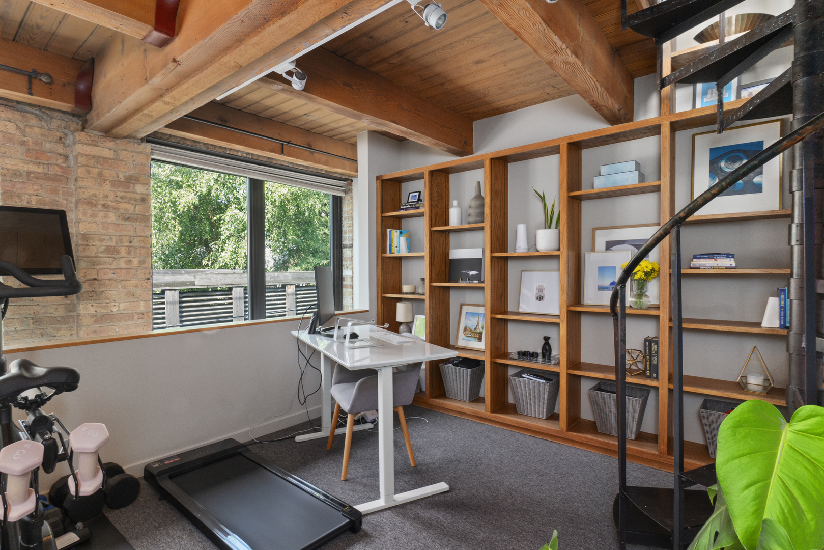 2226 N Racine Avenue Unit: 7