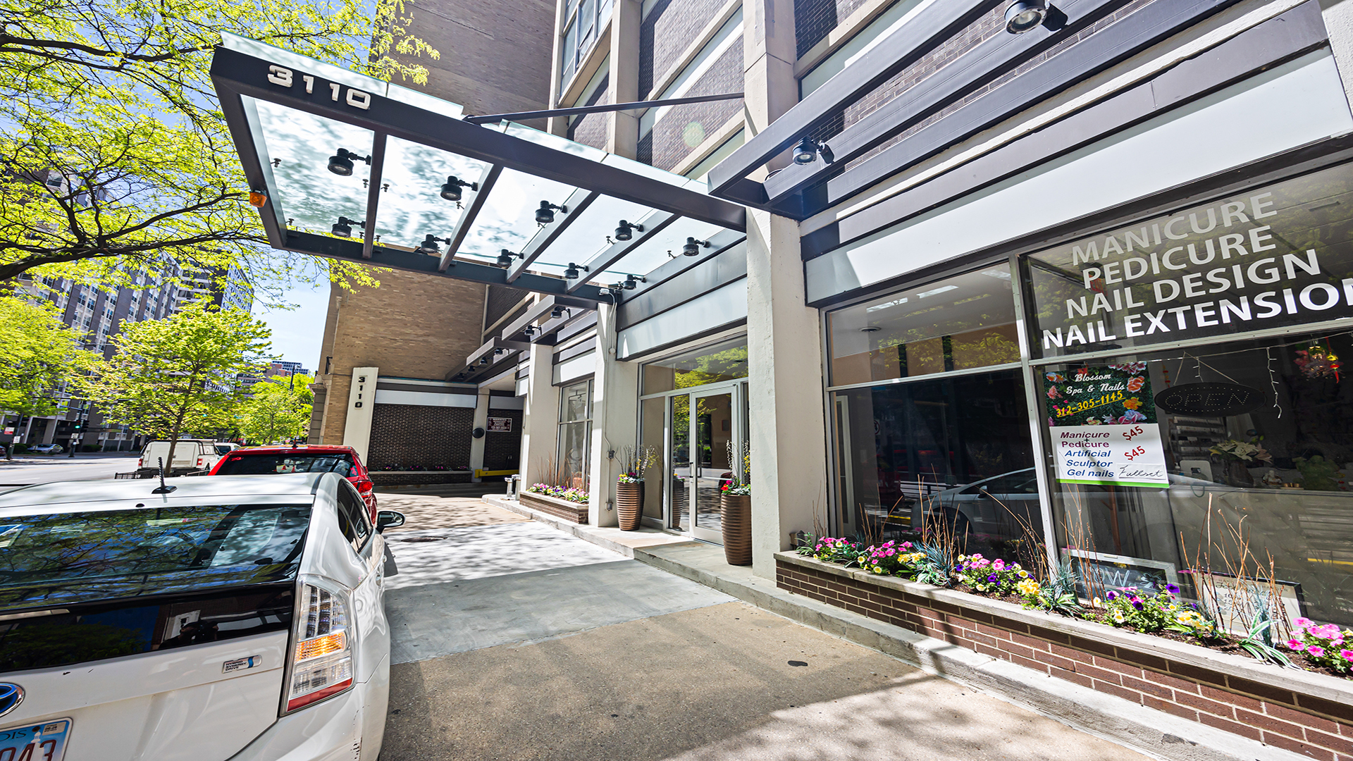 3110 N Sheridan Road Unit: 1807
